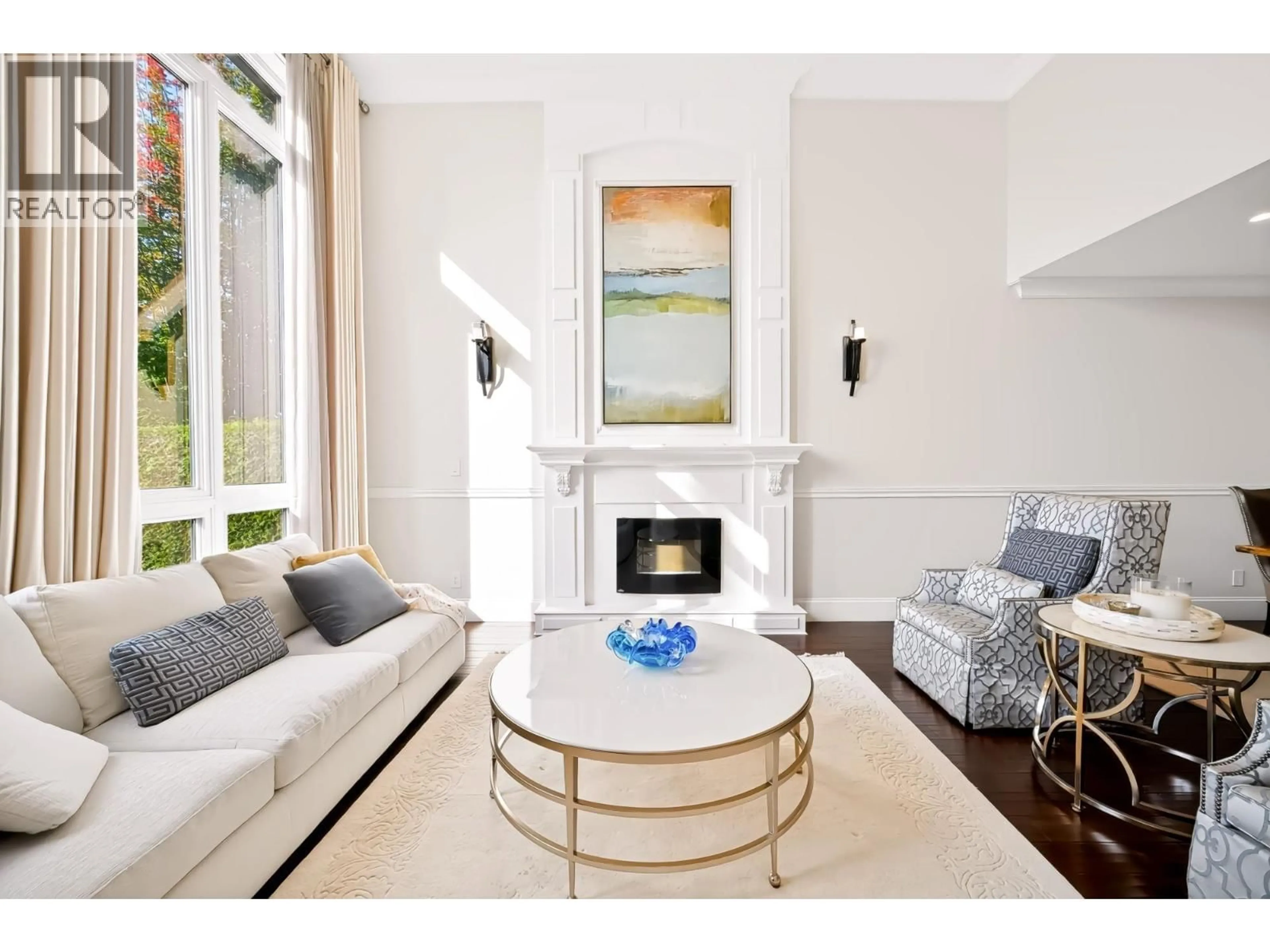 Living room with furniture, ceramic/tile floor for 1433 48TH AVENUE, Vancouver British Columbia V6M2P1