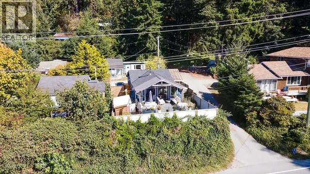 5273 LITTLE LANE, Sechelt 5