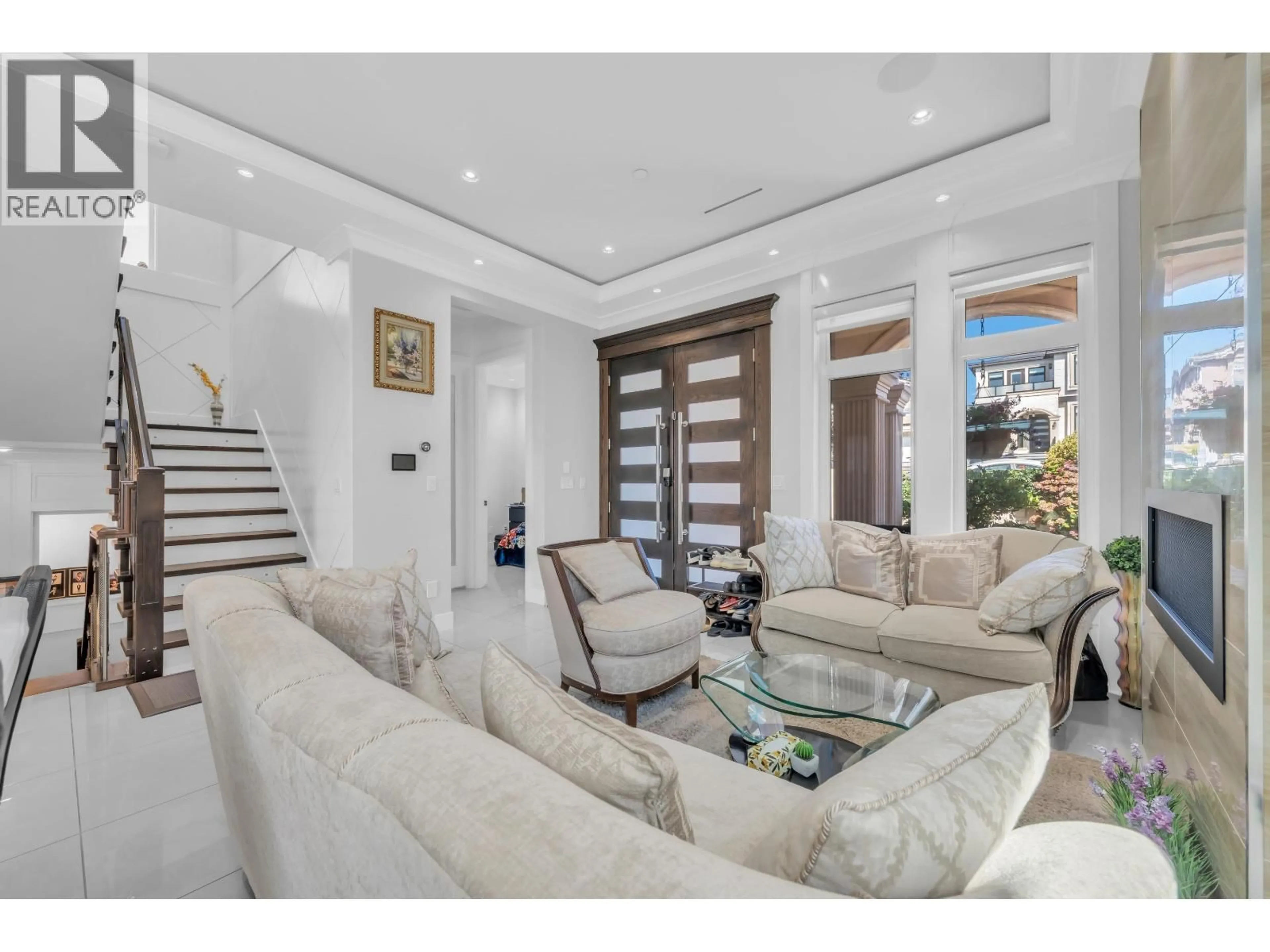Living room with furniture, unknown for 768 58TH AVENUE, Vancouver British Columbia V5X1W3