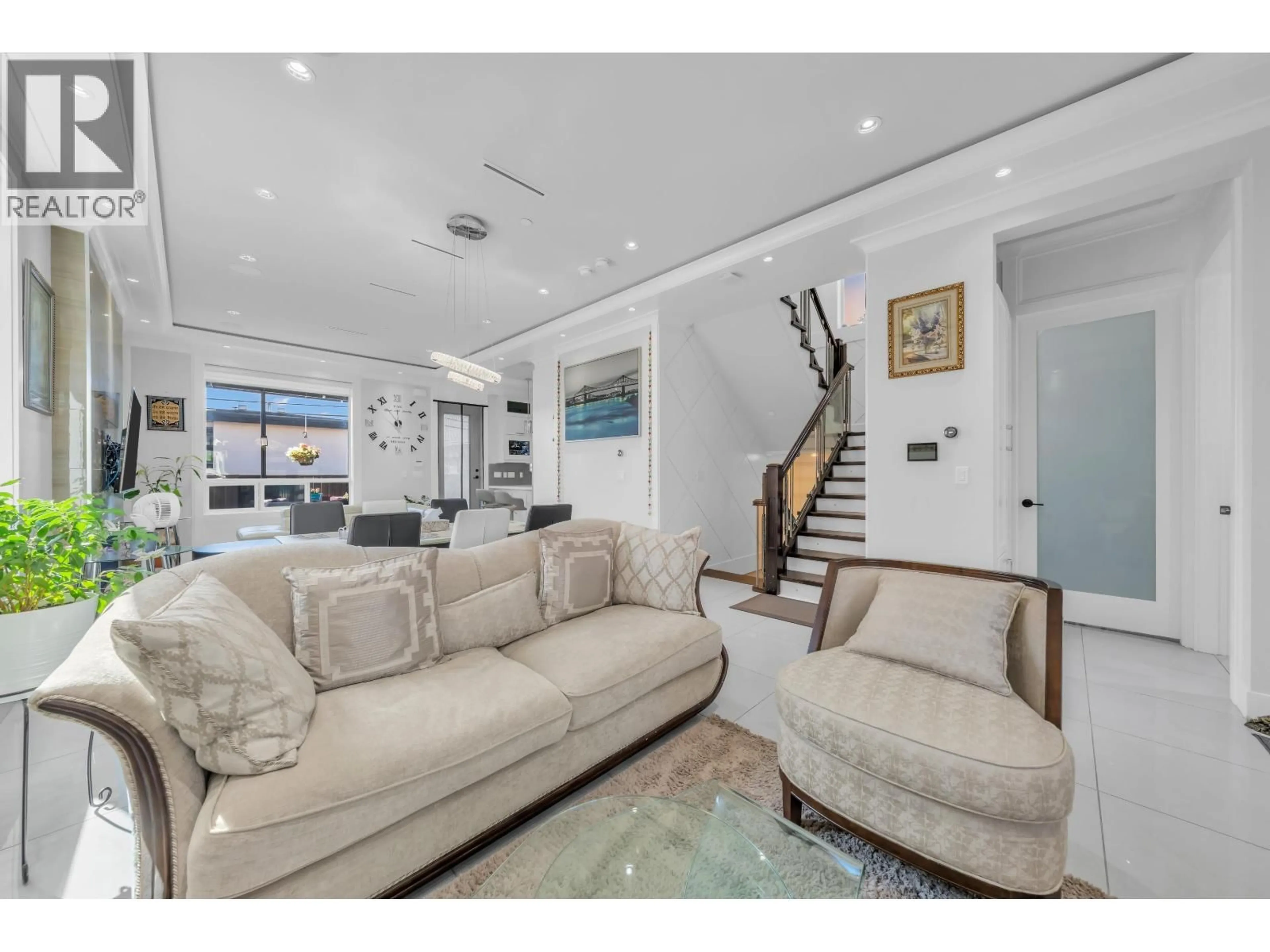 Living room with furniture, unknown for 768 58TH AVENUE, Vancouver British Columbia V5X1W3