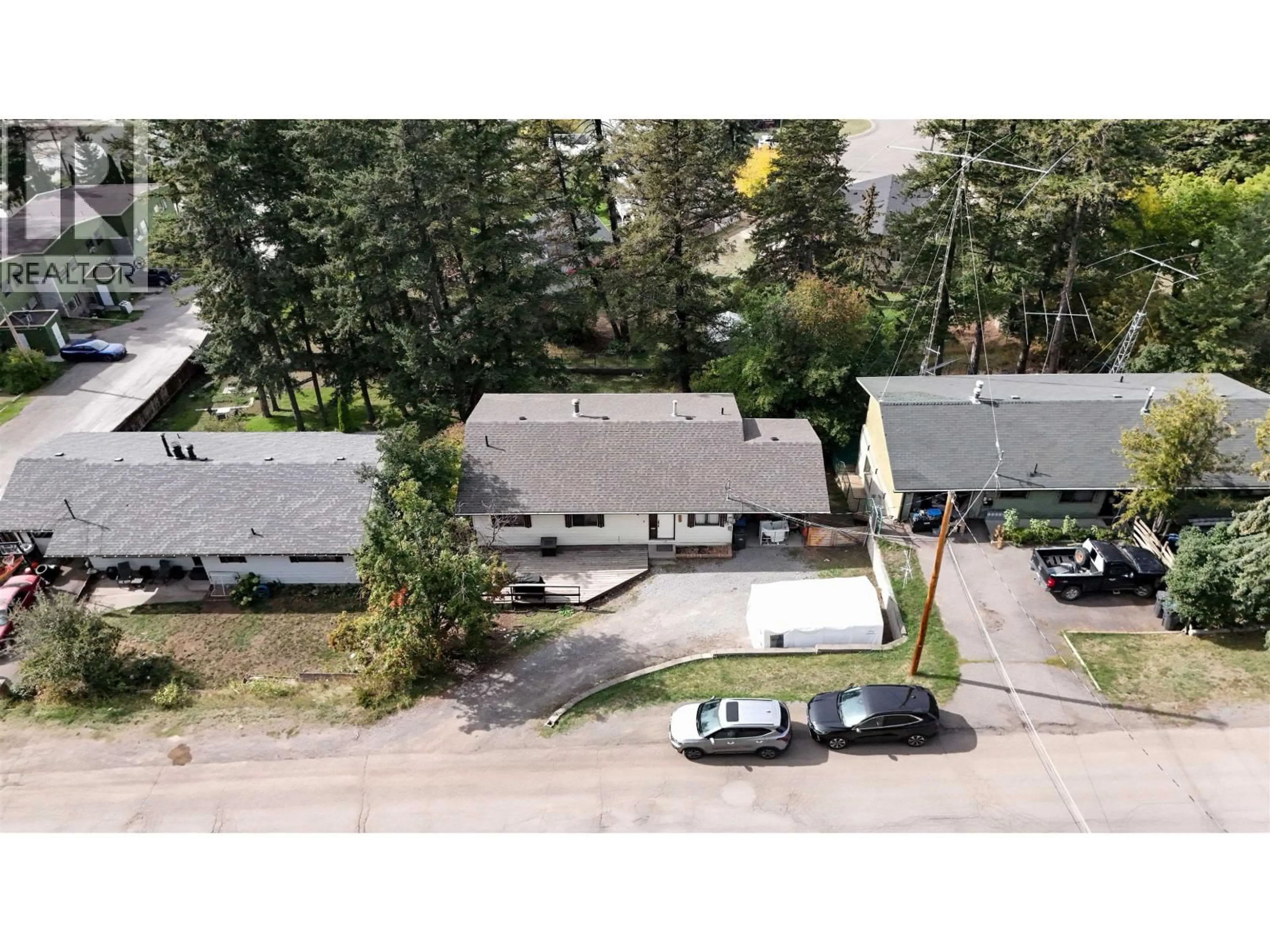 A pic from outside/outdoor area/front of a property/back of a property/a pic from drone, unknown for 527 CENTENNIAL DRIVE, Williams Lake British Columbia V2G4E5
