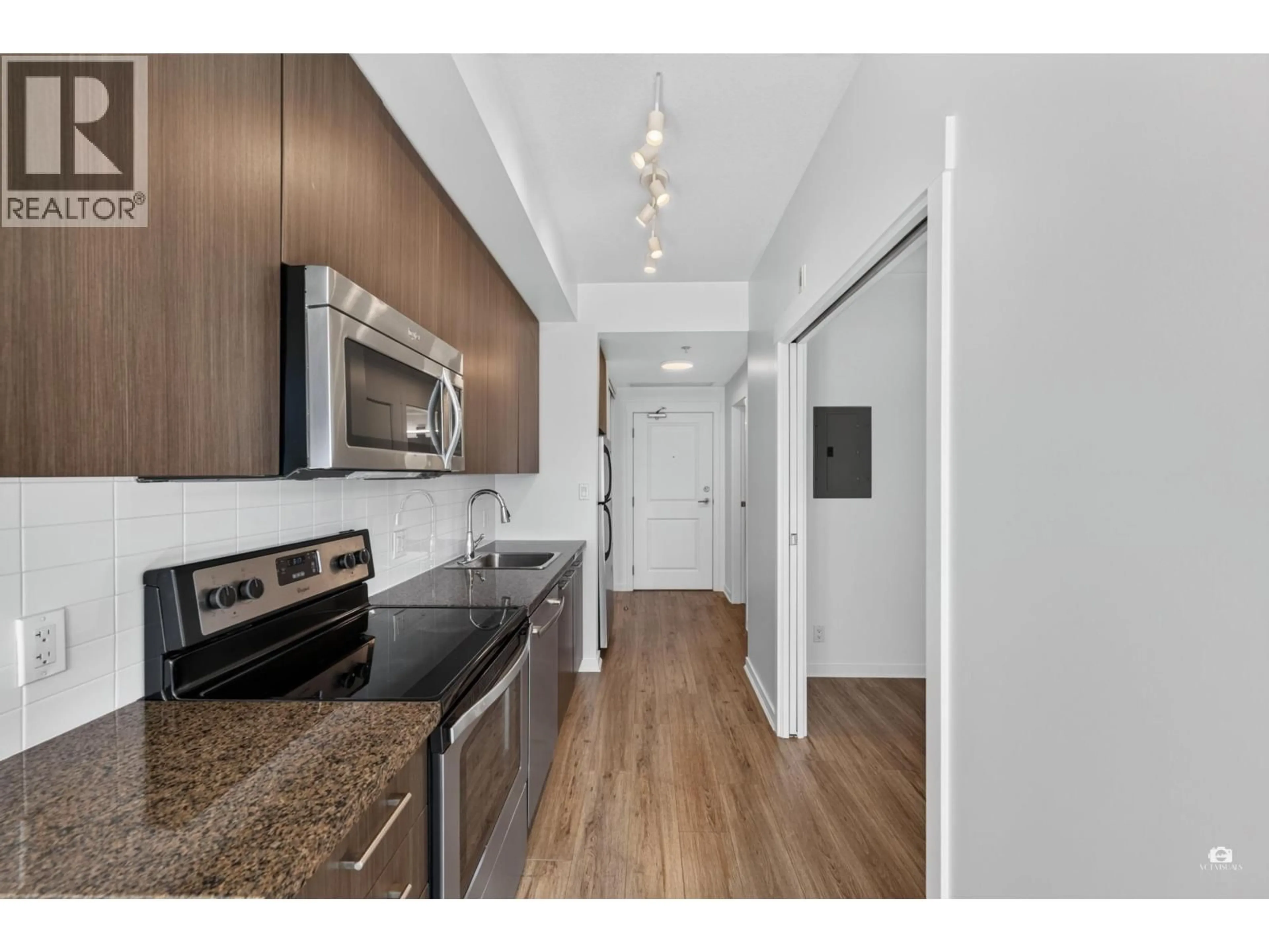 Standard kitchen, unknown for 261 - 4099 STOLBERG STREET, Richmond British Columbia V6X0J4