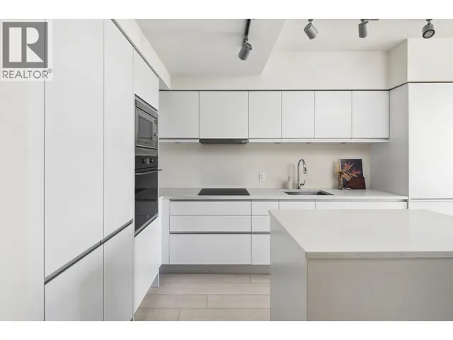 611 - 180 2ND AVENUE, Vancouver 4