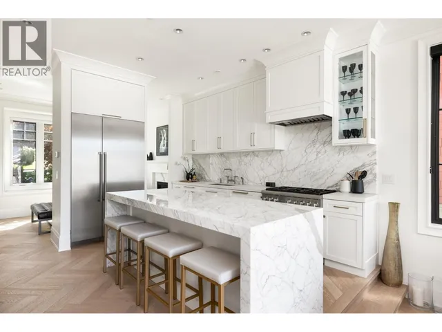 2865 TRINITY STREET, Vancouver 5