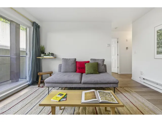 205 - 33165 2ND AVENUE, Mission 4