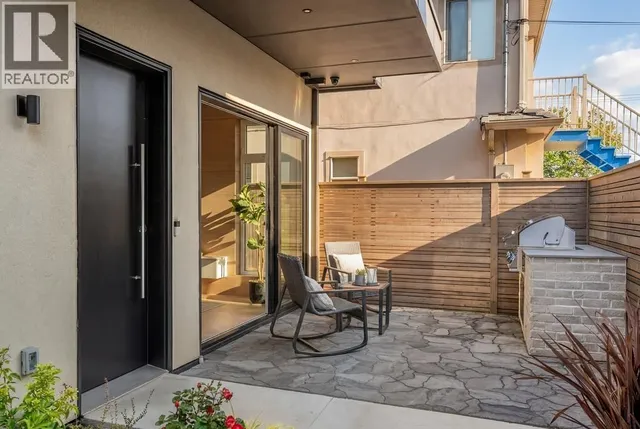 2 - 364 23RD AVENUE, Vancouver 5