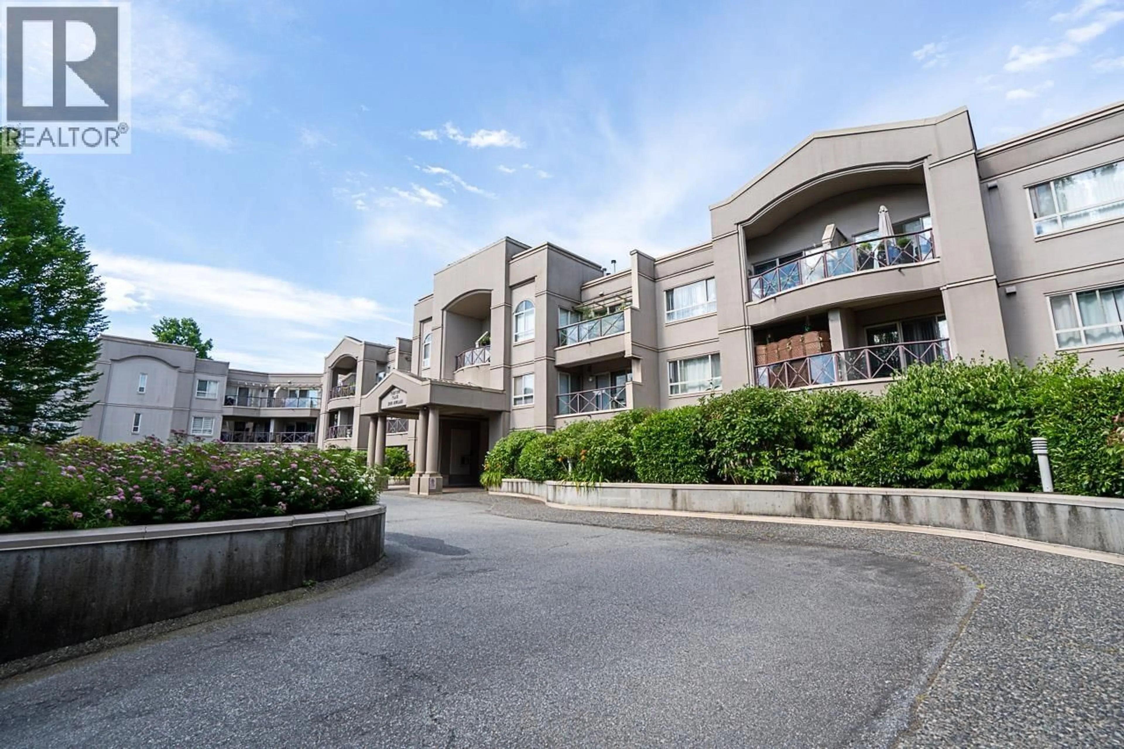 Unknown for 222 - 2109 ROWLAND STREET, Port Coquitlam British Columbia V3C6J4