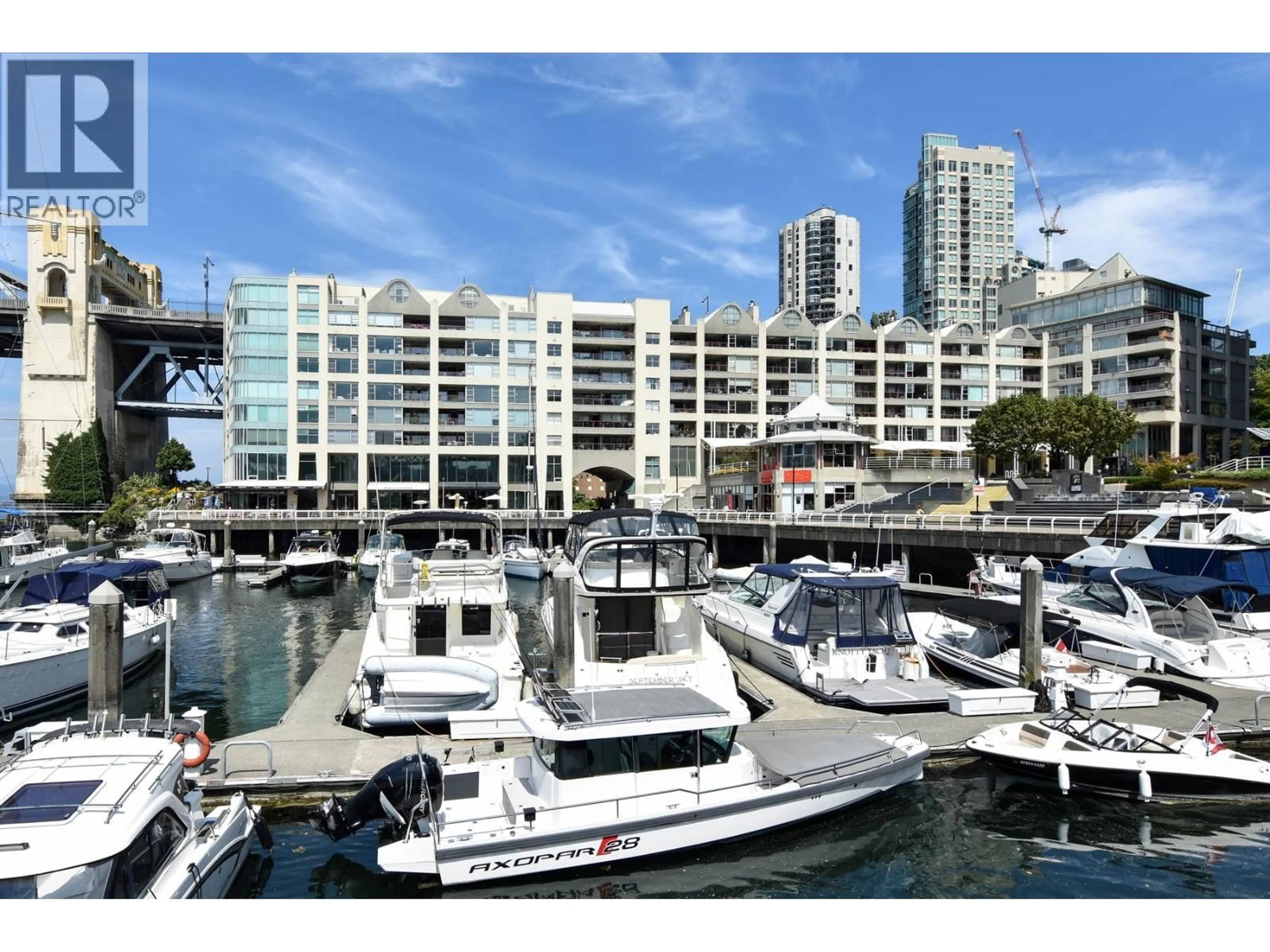 Patio, water/lake/river/ocean view for 503 - 1008 BEACH AVENUE, Vancouver British Columbia V6E1T7