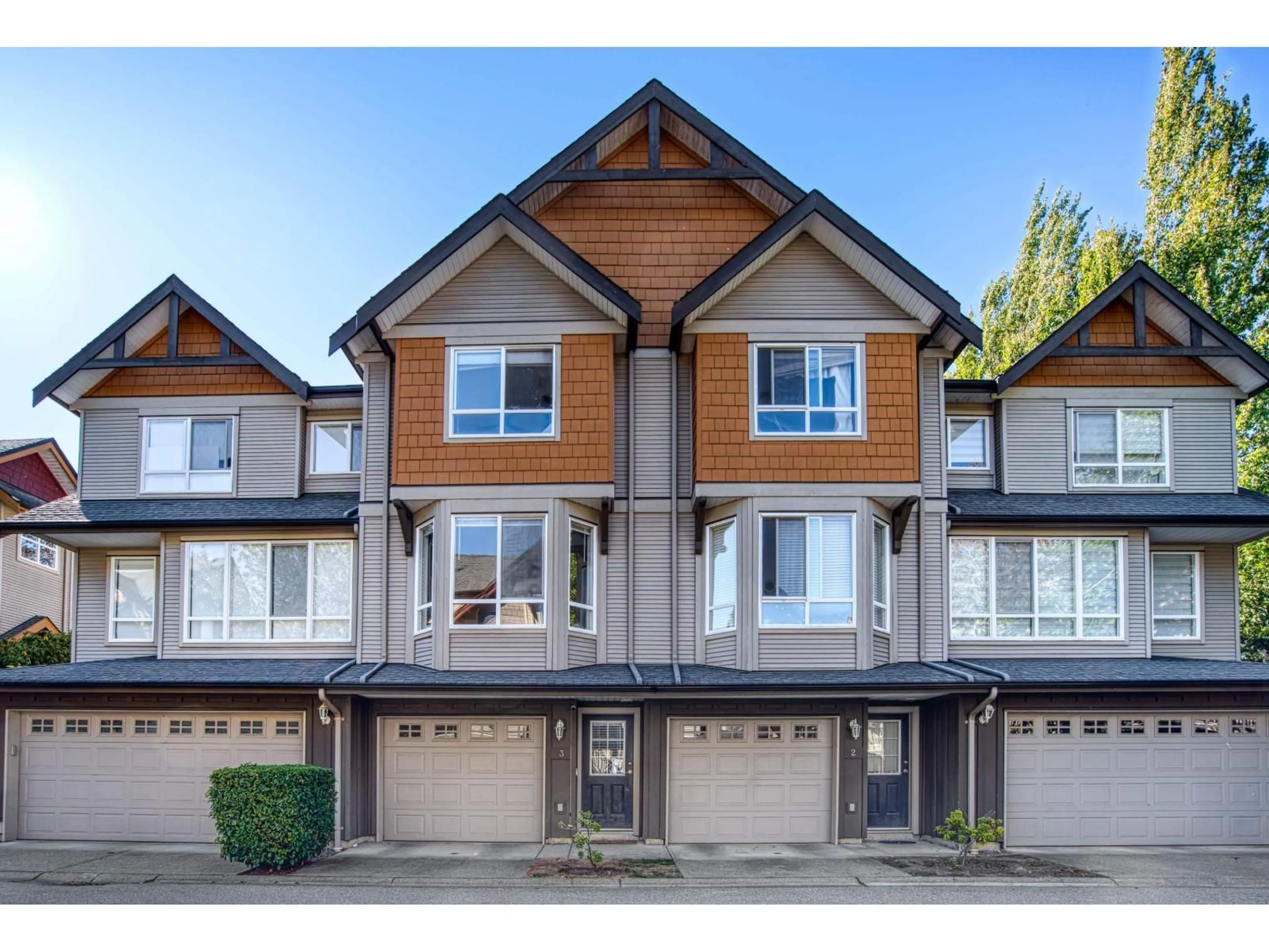 A pic from outside/outdoor area/front of a property/back of a property/a pic from drone, unknown for 3 - 16772 61 AVENUE, Surrey British Columbia V3S4P2