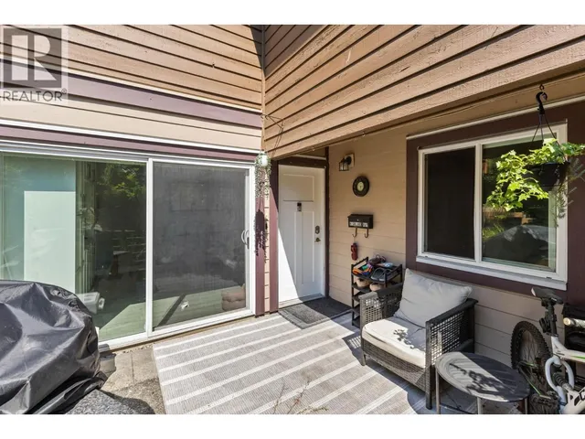 2 - 302 HIGHLAND WAY, Port Moody 2
