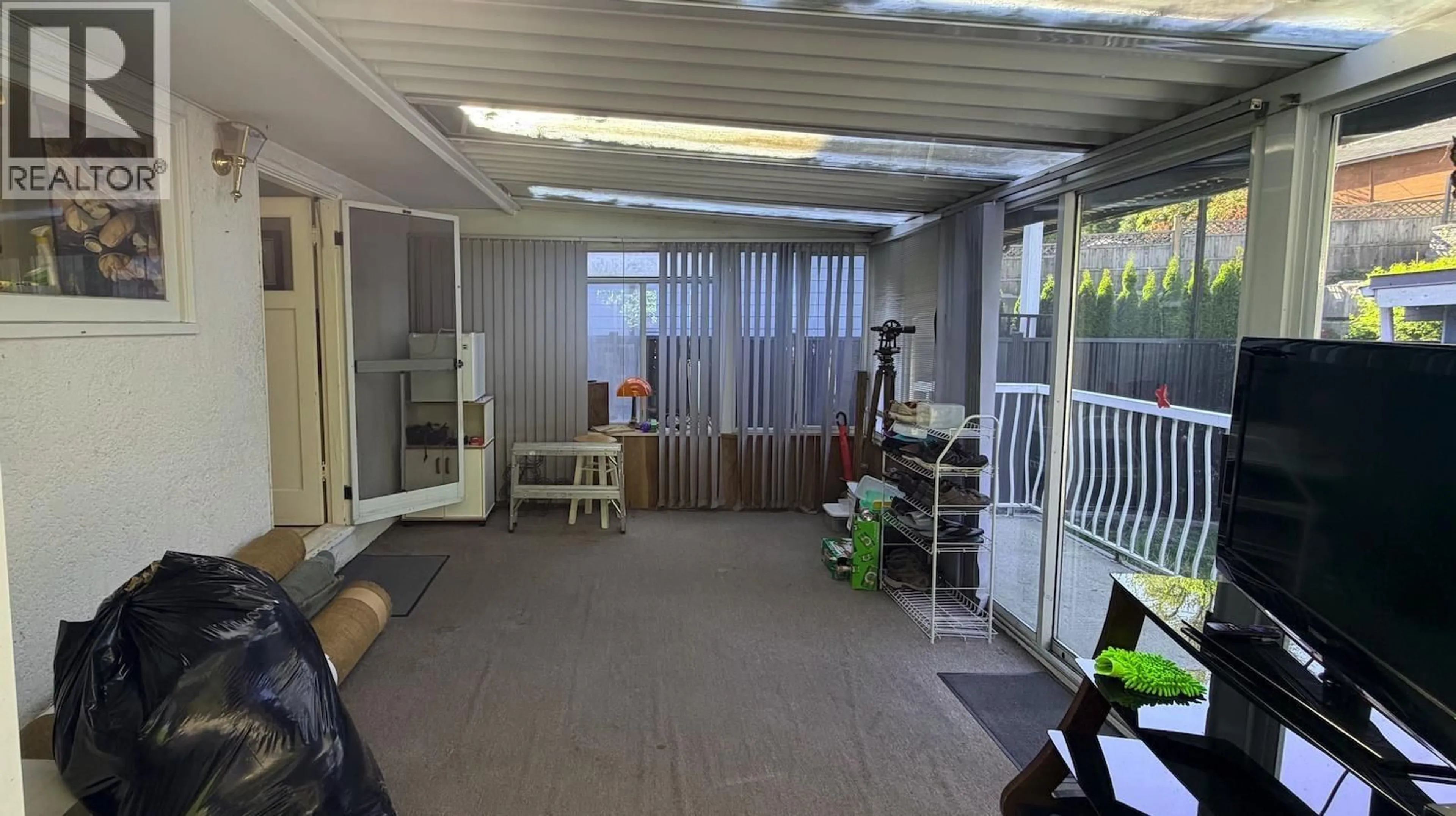 Unknown for 3831 MARINE DRIVE, Burnaby British Columbia V5J3E3