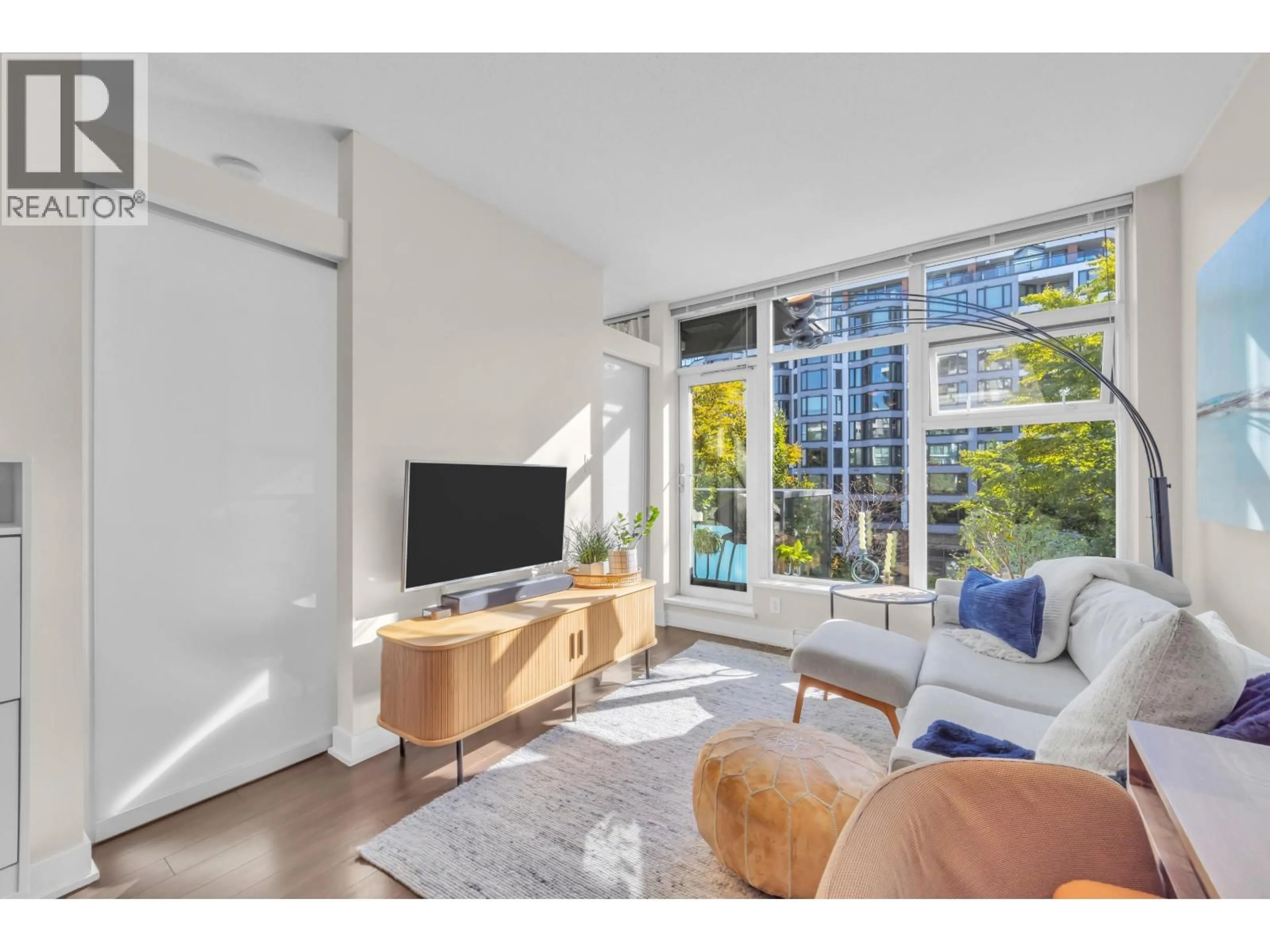 Living room with furniture, unknown for 317 - 1777 7TH AVENUE, Vancouver British Columbia V6J0E5