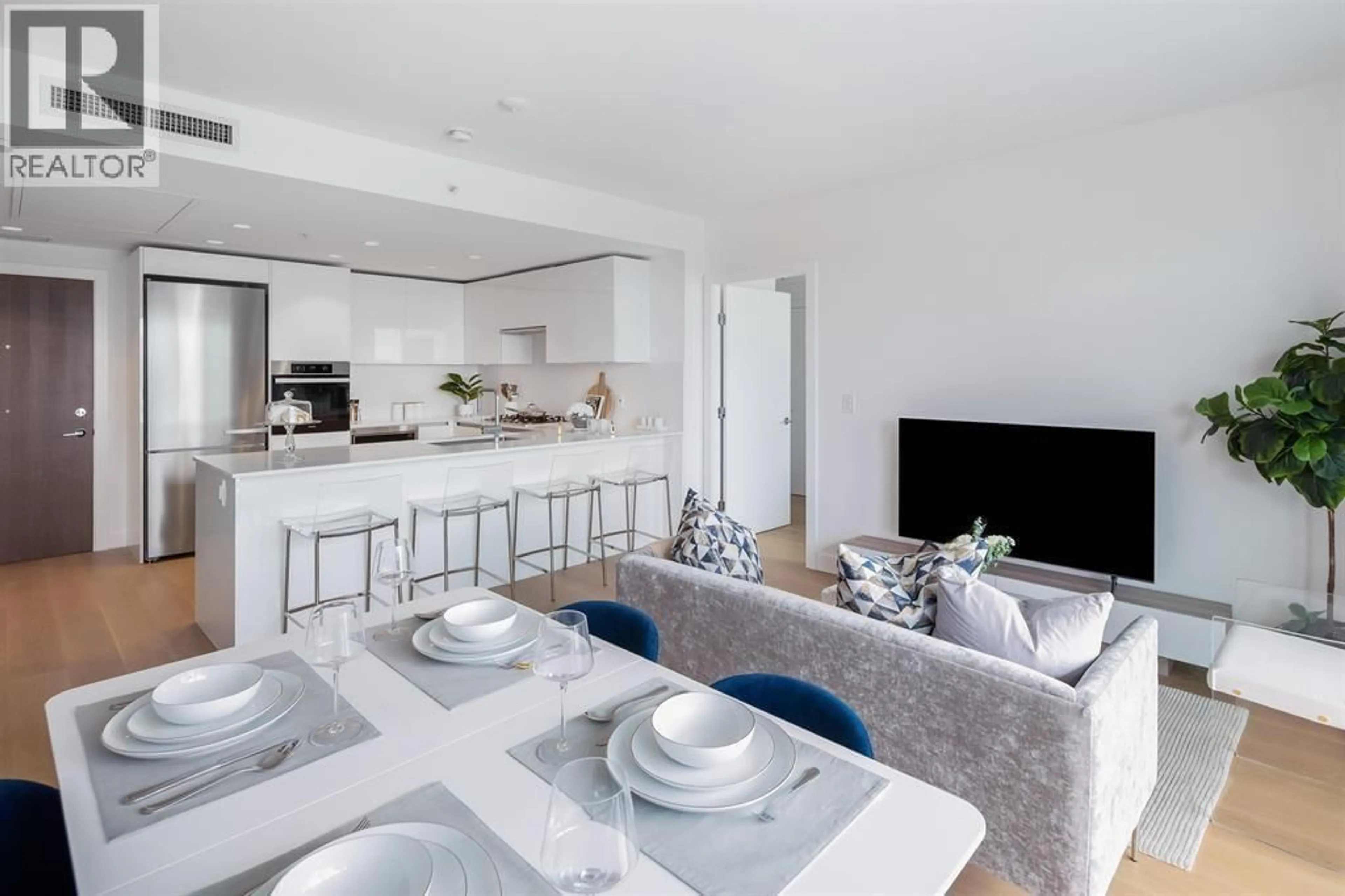Open concept kitchen, unknown for 605 - 5788 GILBERT ROAD, Richmond British Columbia V6X1B7