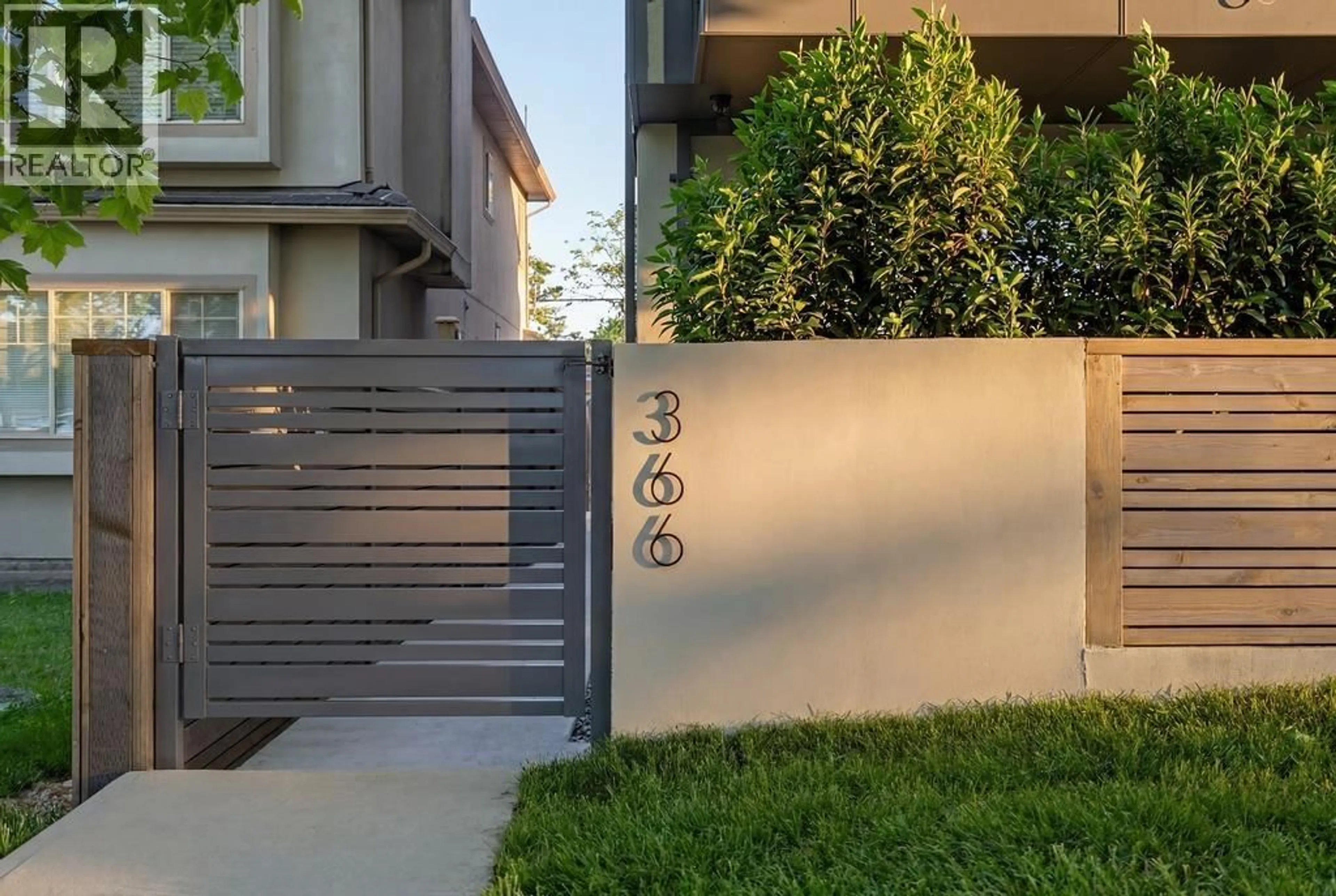 Unknown for 366 23RD AVENUE, Vancouver British Columbia V5V1X5