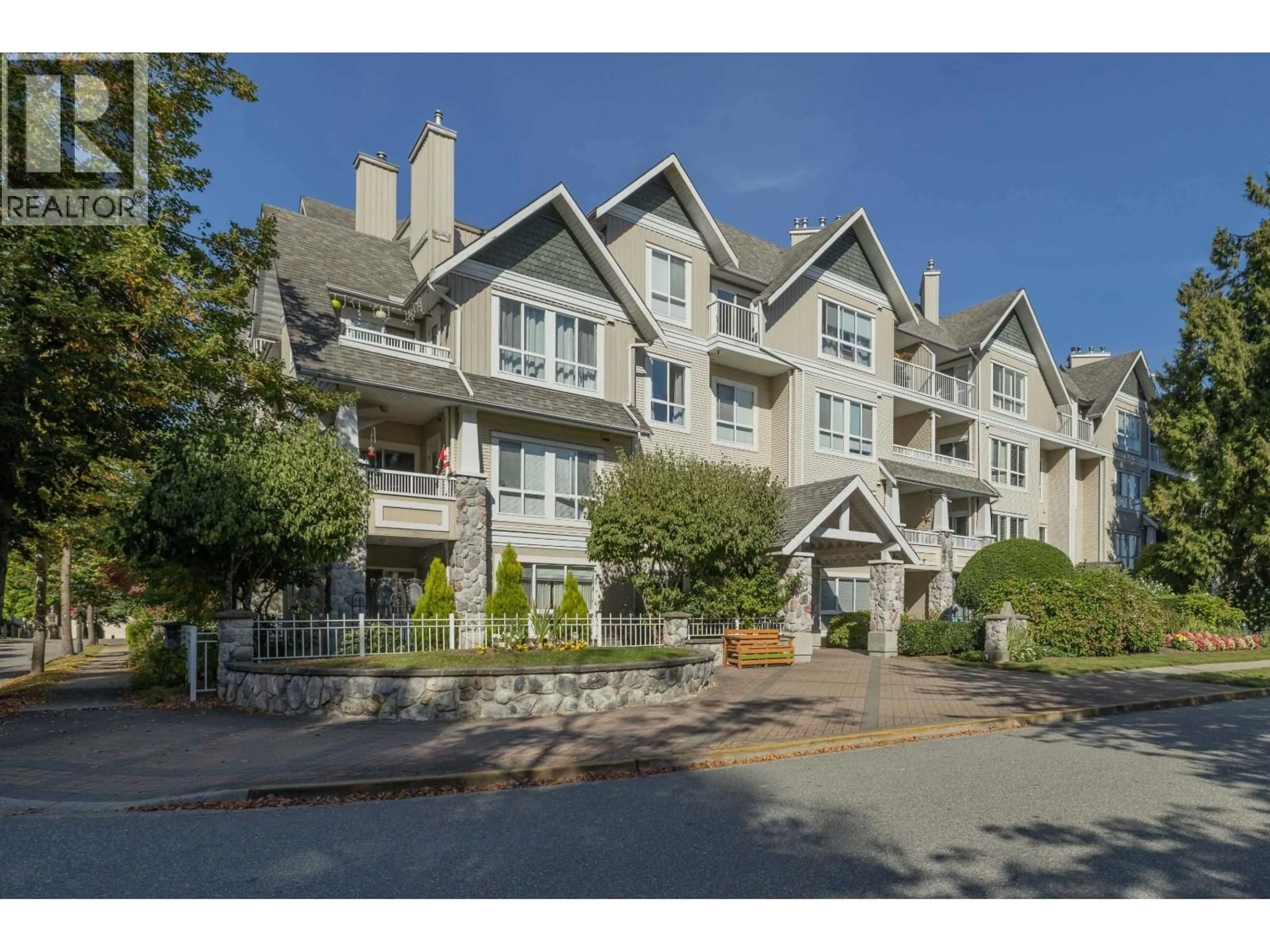 Unknown for 207 - 19091 MCMYN ROAD, Pitt Meadows British Columbia V3Y2S8