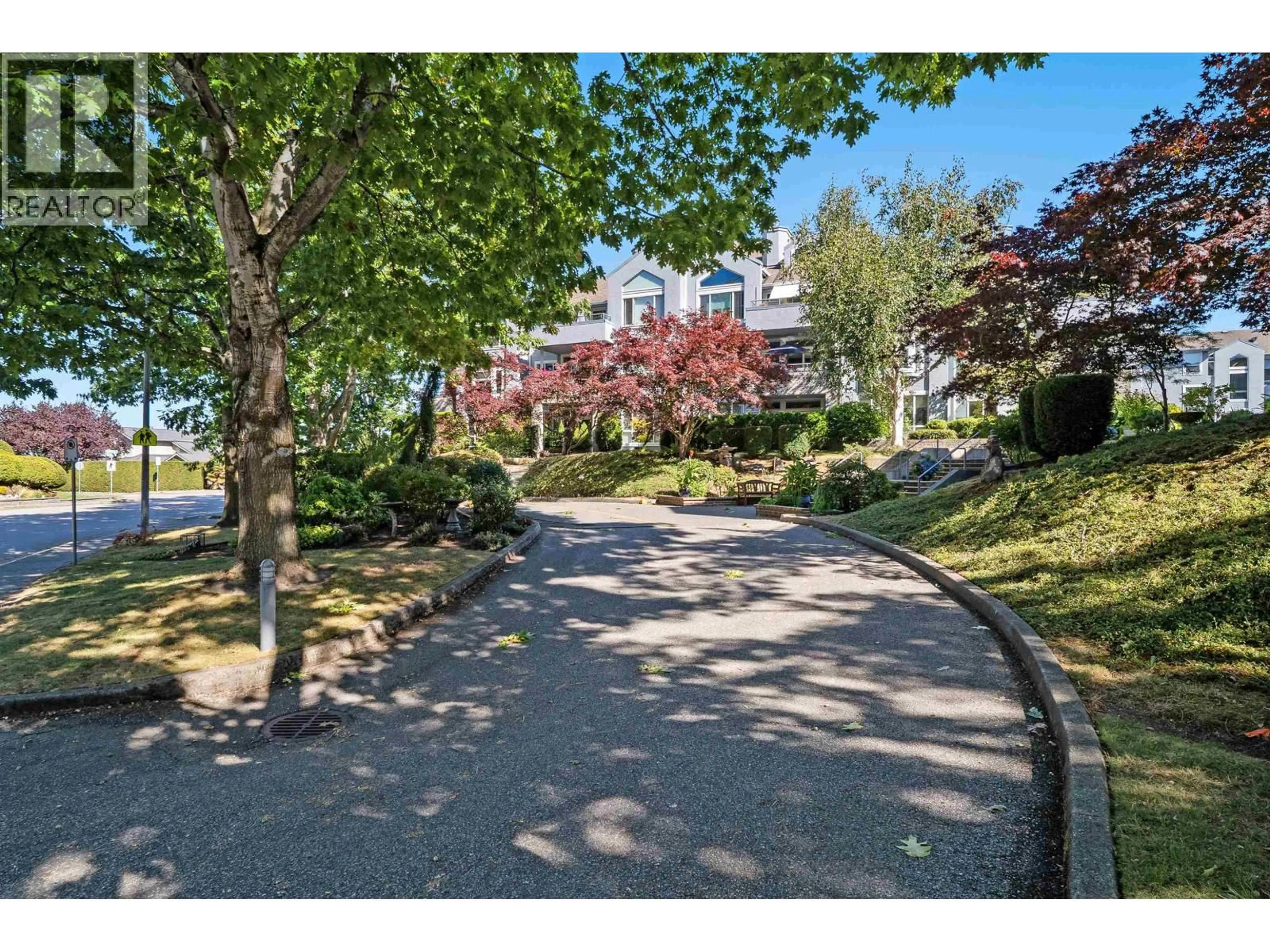 Unknown for 121 - 12873 RAILWAY AVENUE, Richmond British Columbia V7E6K3