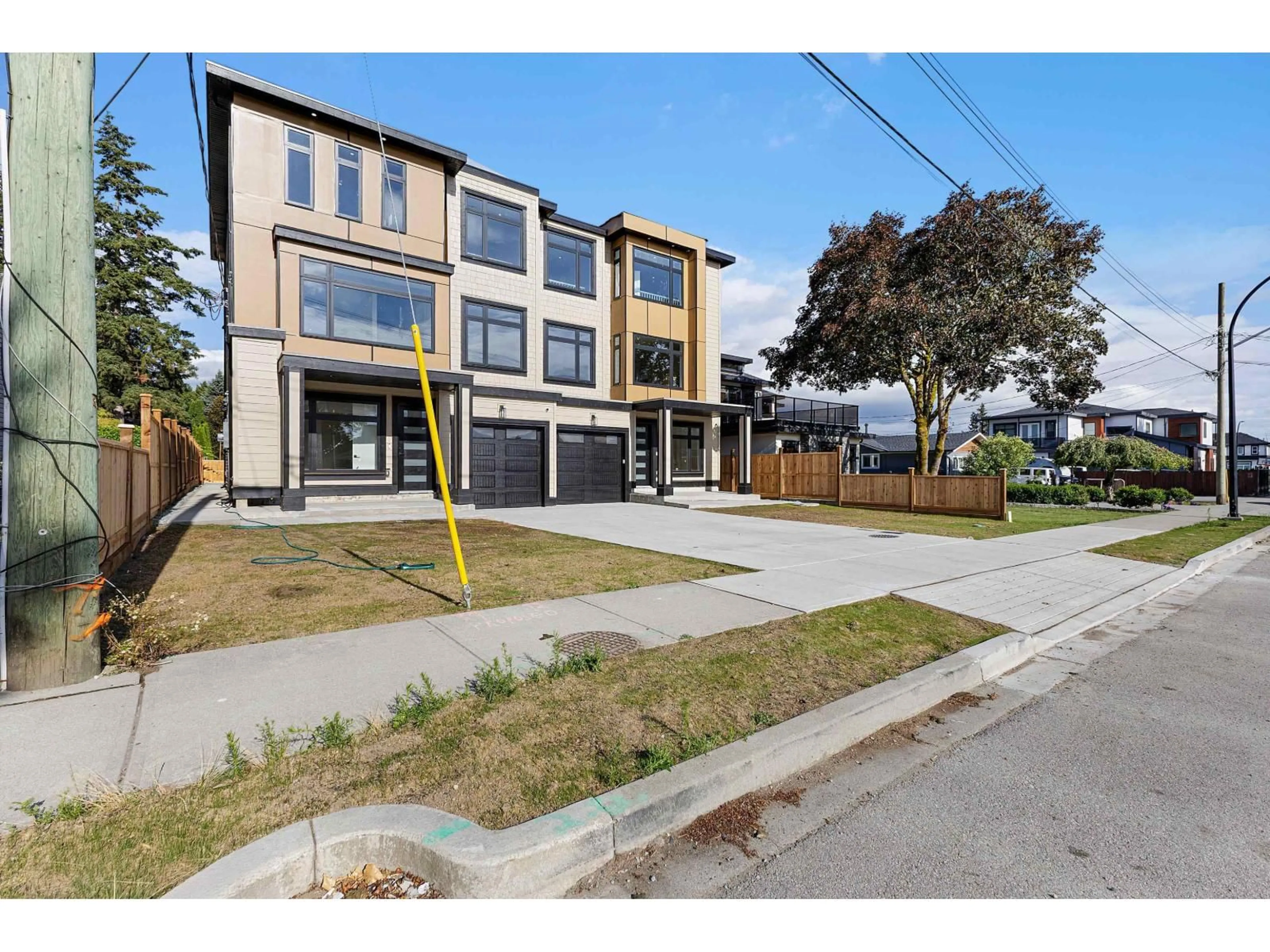 Home with brick exterior material, street for 101 - 5840 179 STREET, Surrey British Columbia V3S4J9