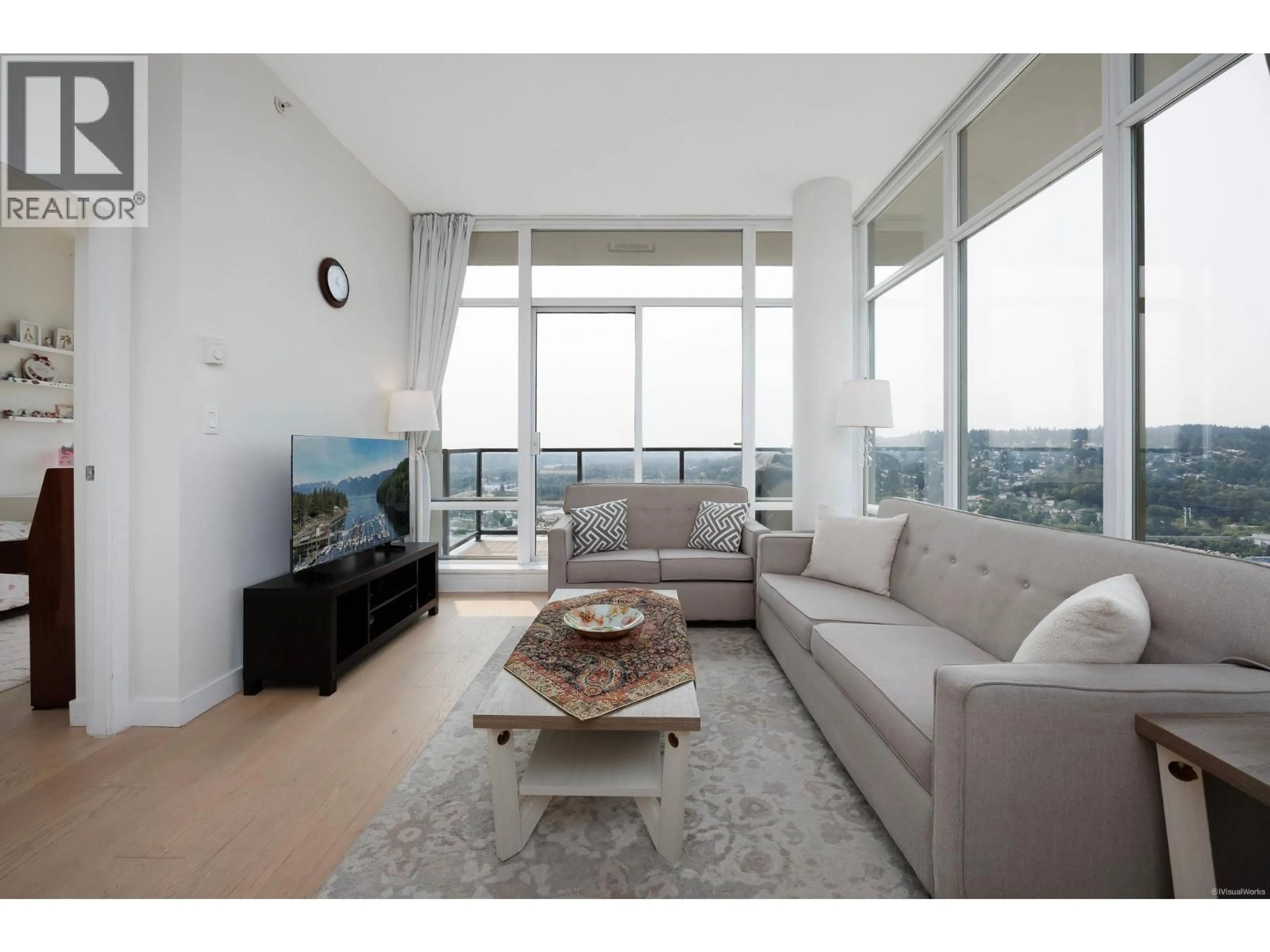 Living room with furniture, unknown for 3704 - 2980 ATLANTIC AVENUE, Coquitlam British Columbia V3B0G2