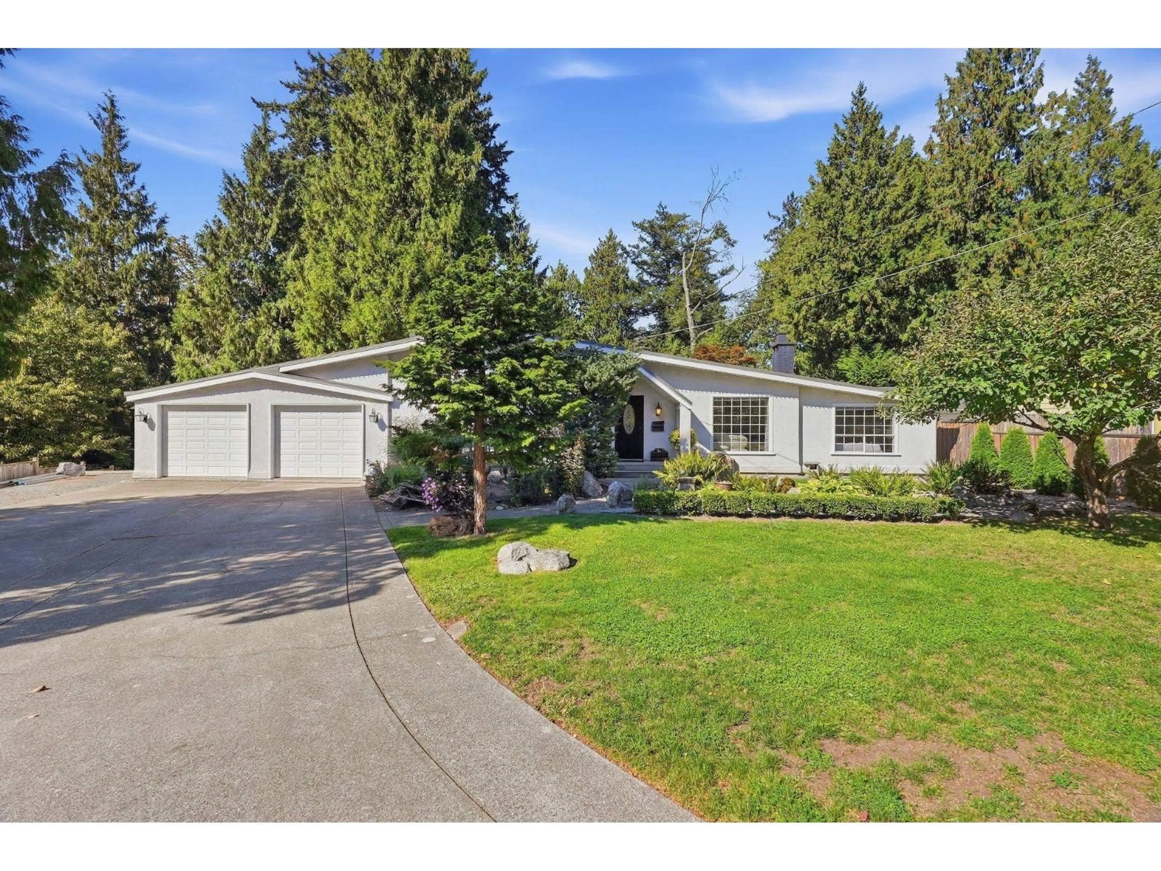 Home with vinyl exterior material, street for 10461 MAIN STREET, Delta British Columbia V4C2P7