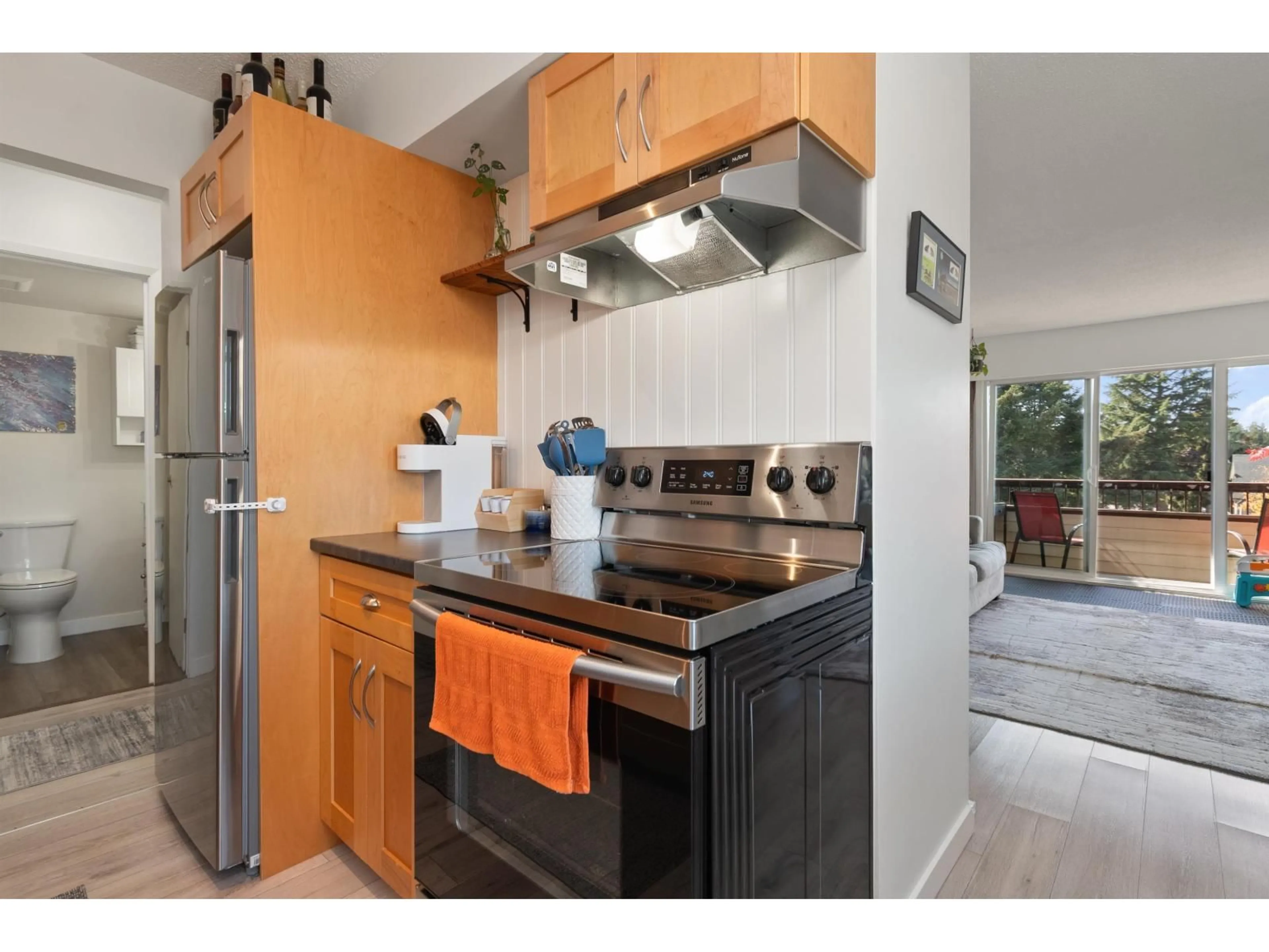 Standard kitchen, unknown for 313 - 2211 CLEARBROOK ROAD, Abbotsford British Columbia V2T2X4