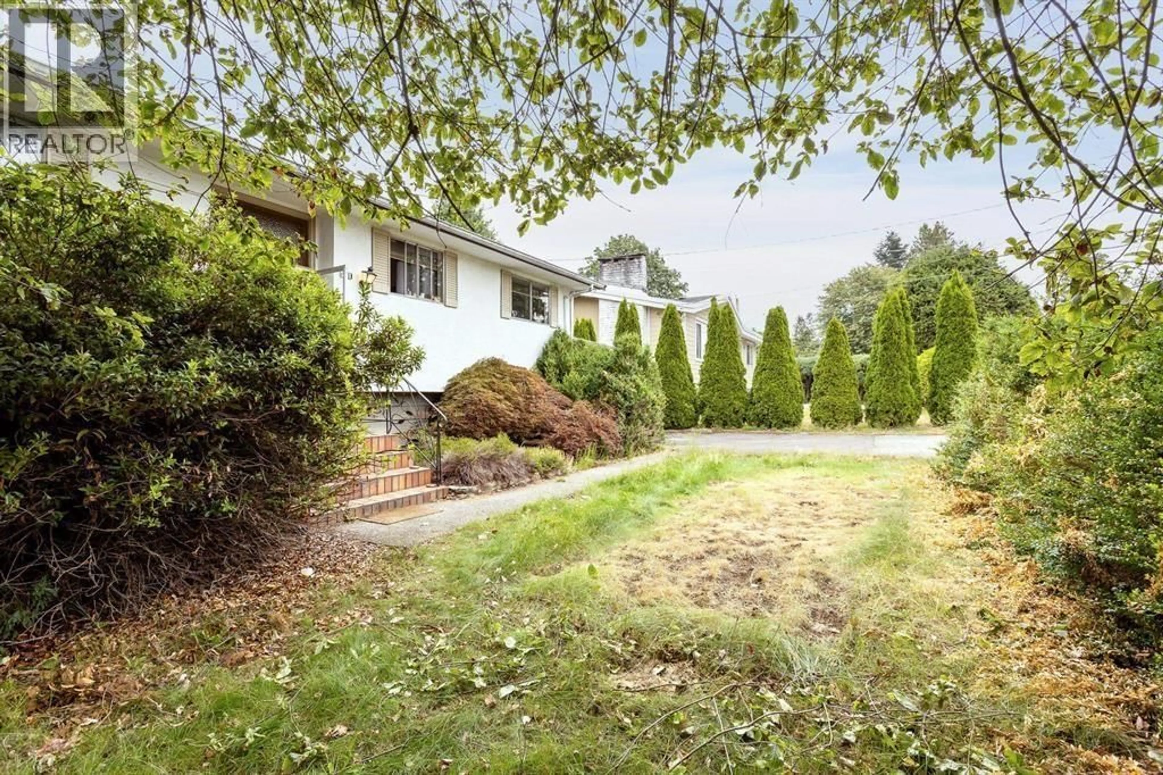 Patio, unknown for 711 MORRISON AVENUE, Coquitlam British Columbia V3J4H6