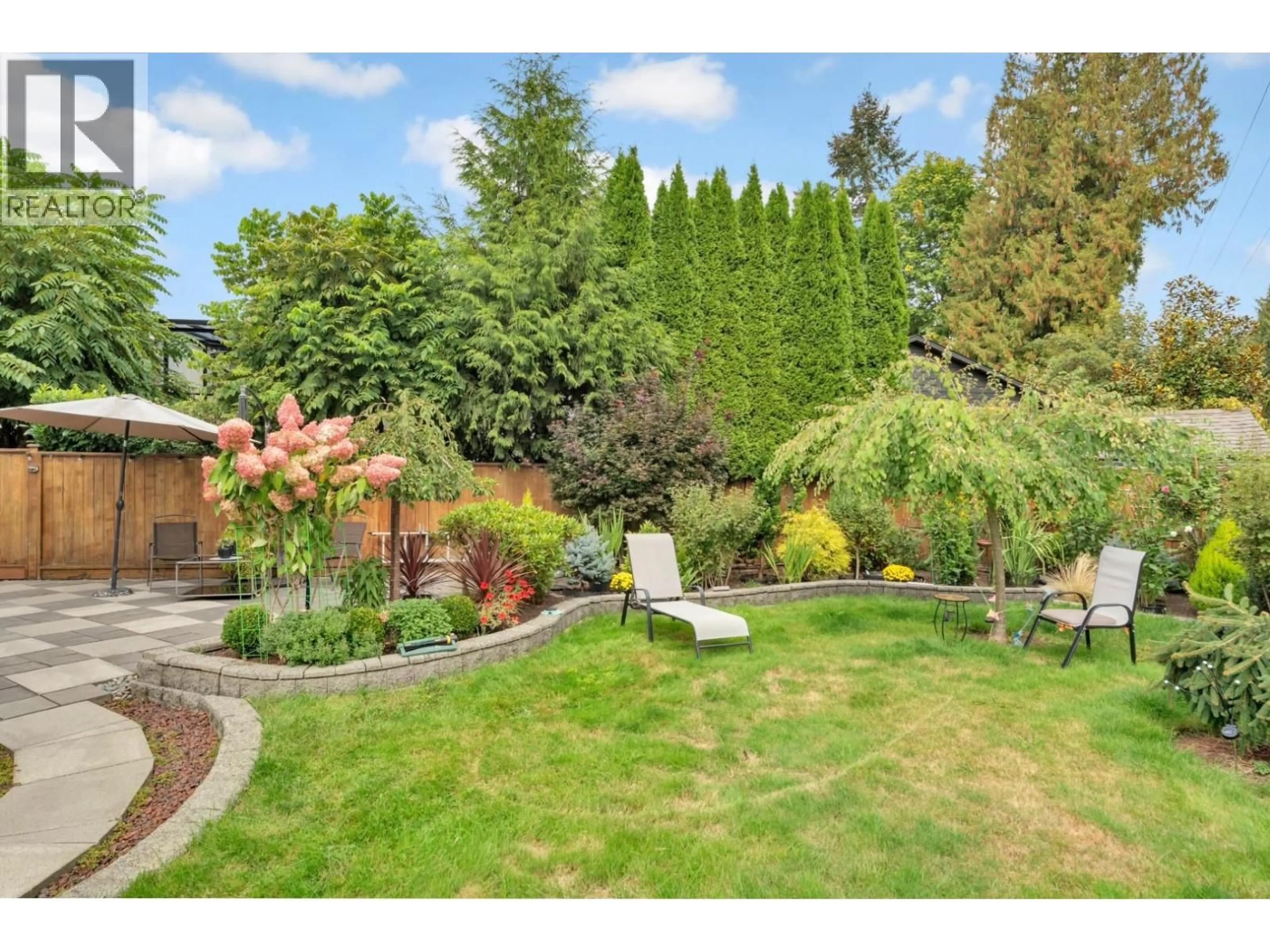 Patio, unknown for 1401 APEL DRIVE, Port Coquitlam British Columbia V3B2V1