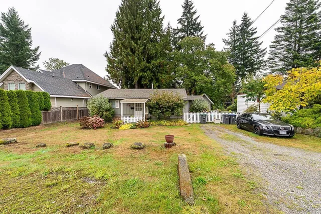 2320 153A STREET, Surrey 3