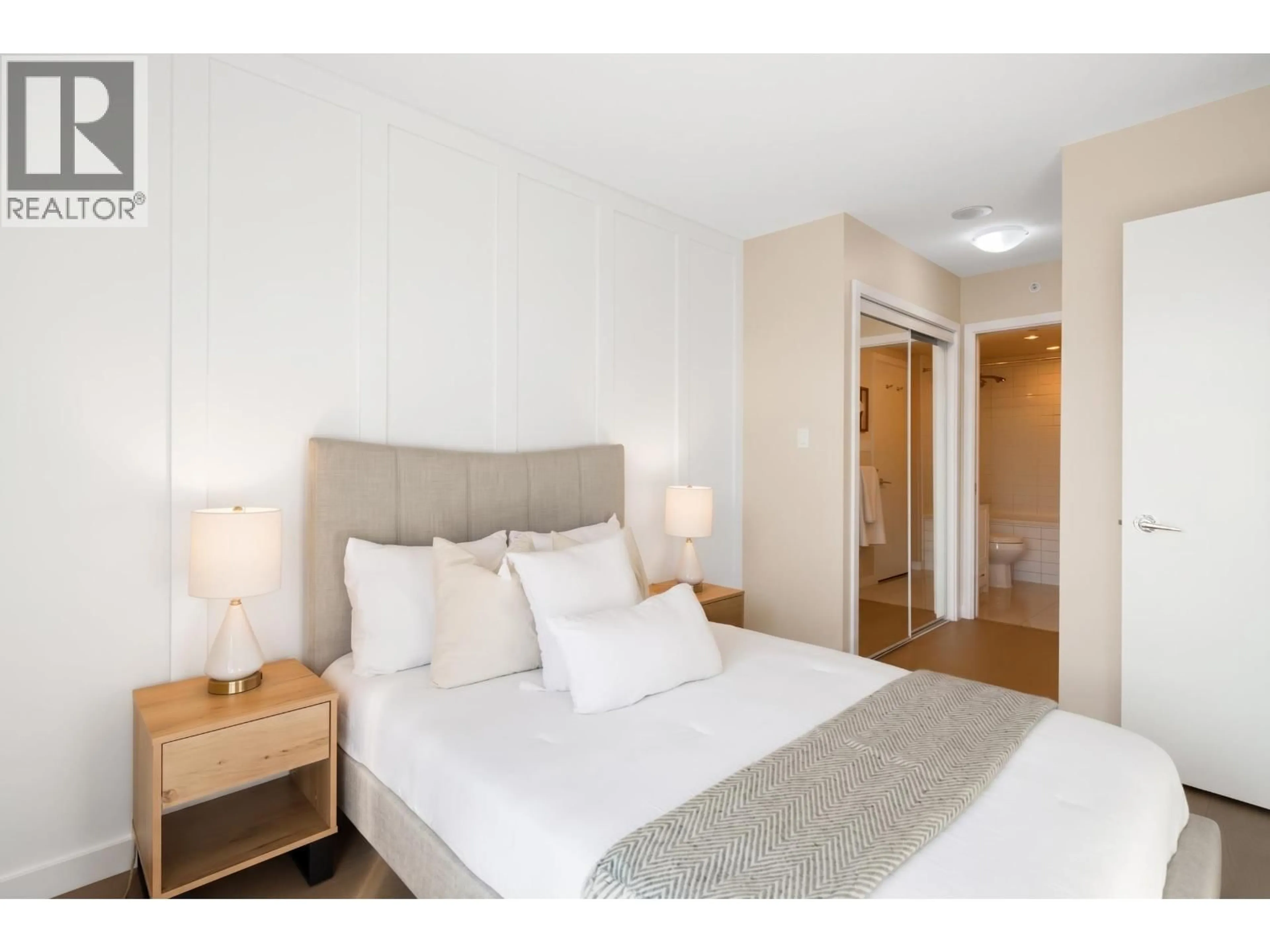 Bedroom with bed, wood/laminate floor for 608 - 2982 BURLINGTON DRIVE, Coquitlam British Columbia V3B0B3