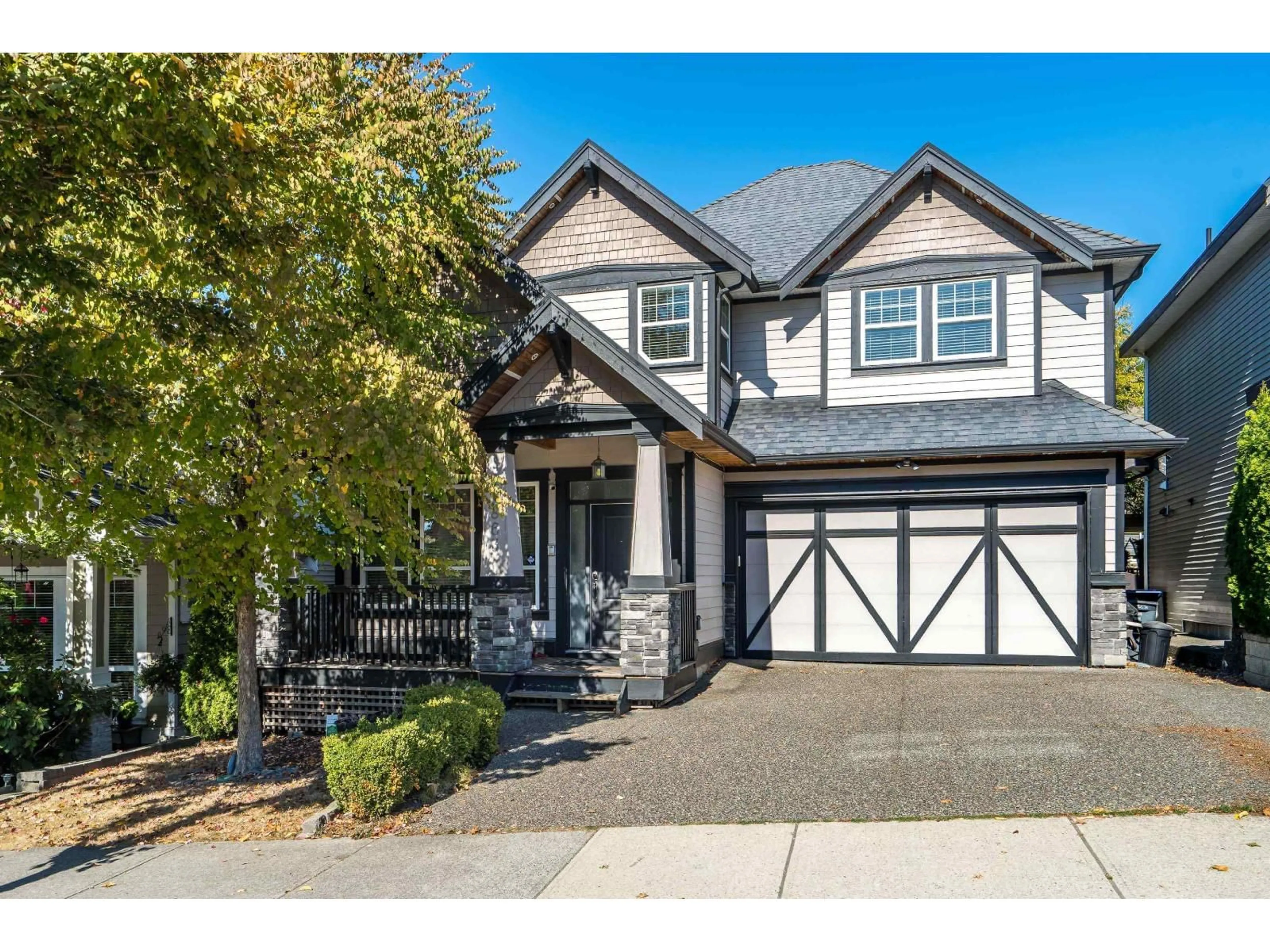 Home with vinyl exterior material, street for 17863 71A AVENUE, Surrey British Columbia V3S0Z7