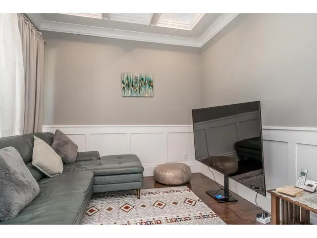 17863 71A AVENUE, Surrey 5