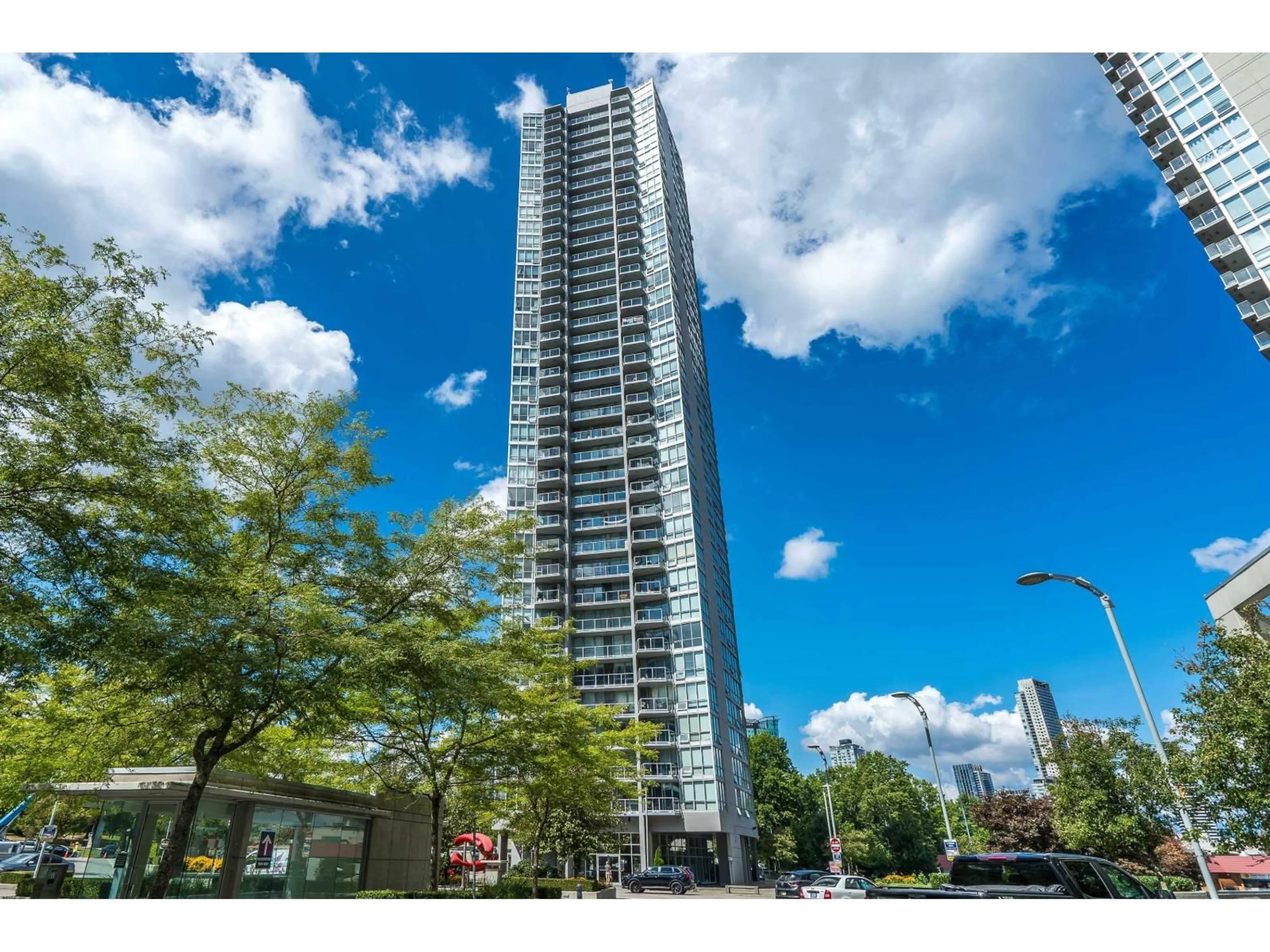 A pic from outside/outdoor area/front of a property/back of a property/a pic from drone, unknown for 1007 - 13618 100 AVENUE, Surrey British Columbia V3T0A8