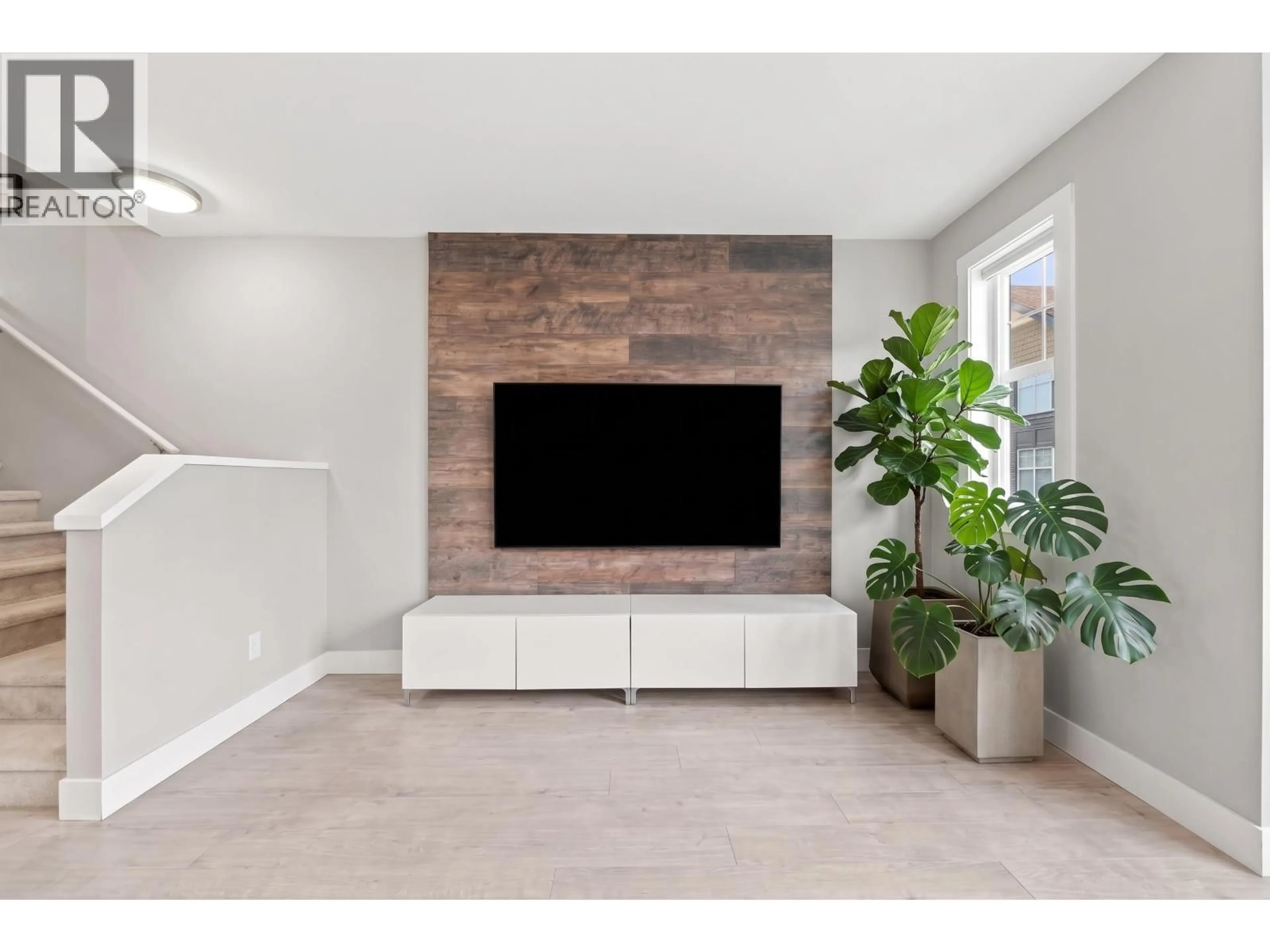 Home theater for 38 - 6088 BERESFORD STREET, Burnaby British Columbia V5J0G2