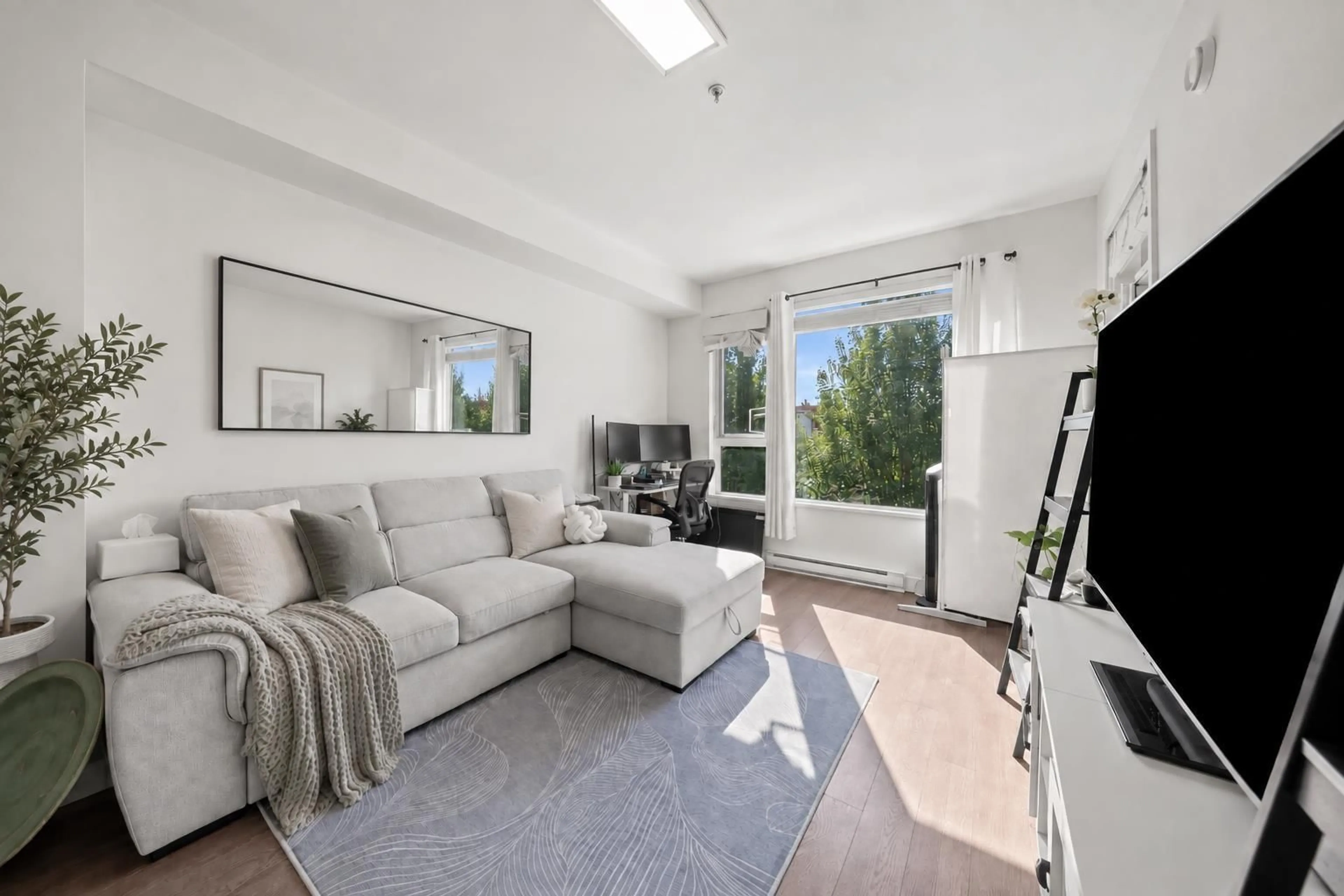 Living room with furniture, unknown for 213 - 8360 DELSOM WAY, Delta British Columbia V4C0E6