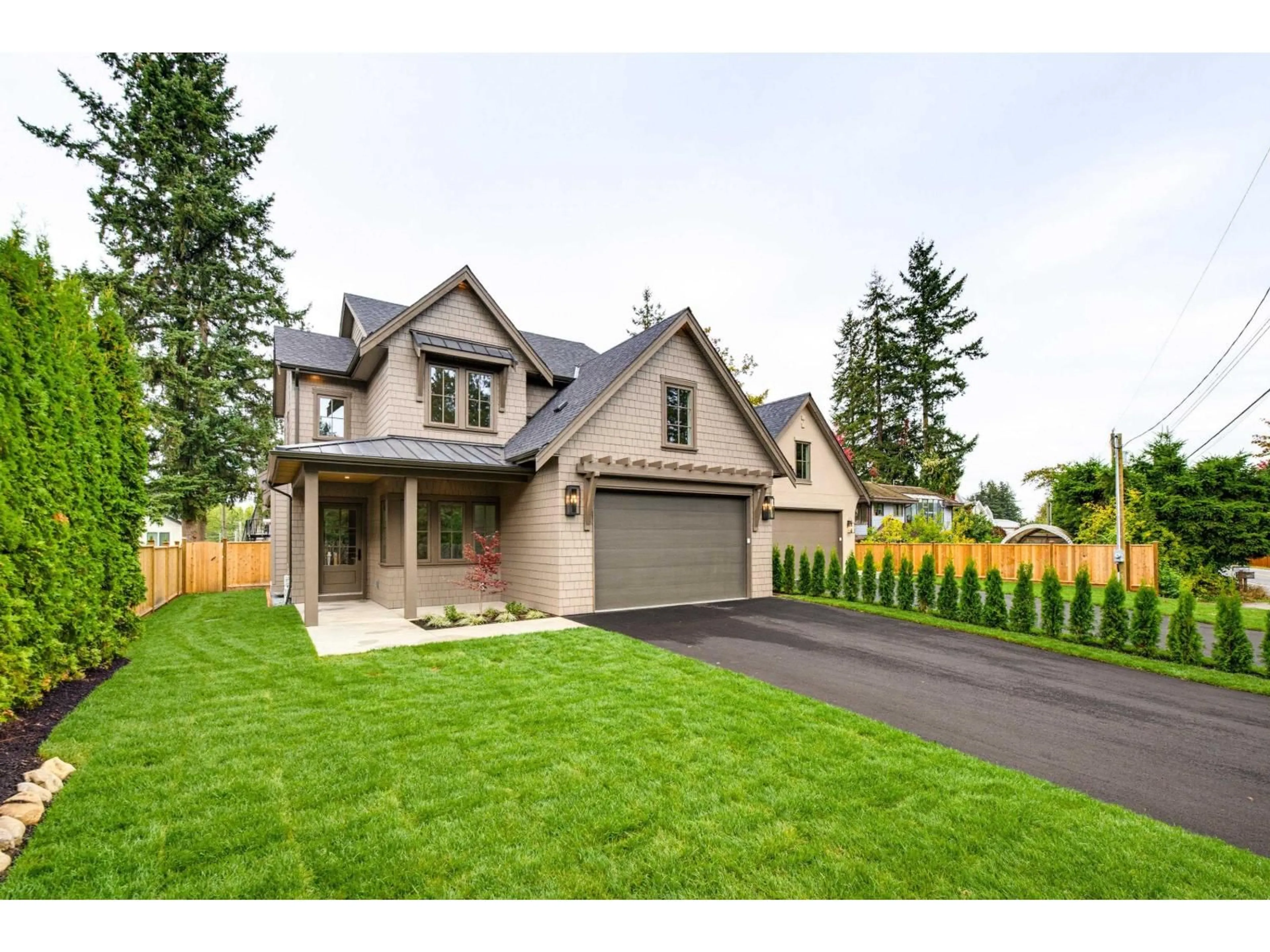 Home with vinyl exterior material, street for 1 - 23787 40 AVENUE, Langley British Columbia V2Z2J9