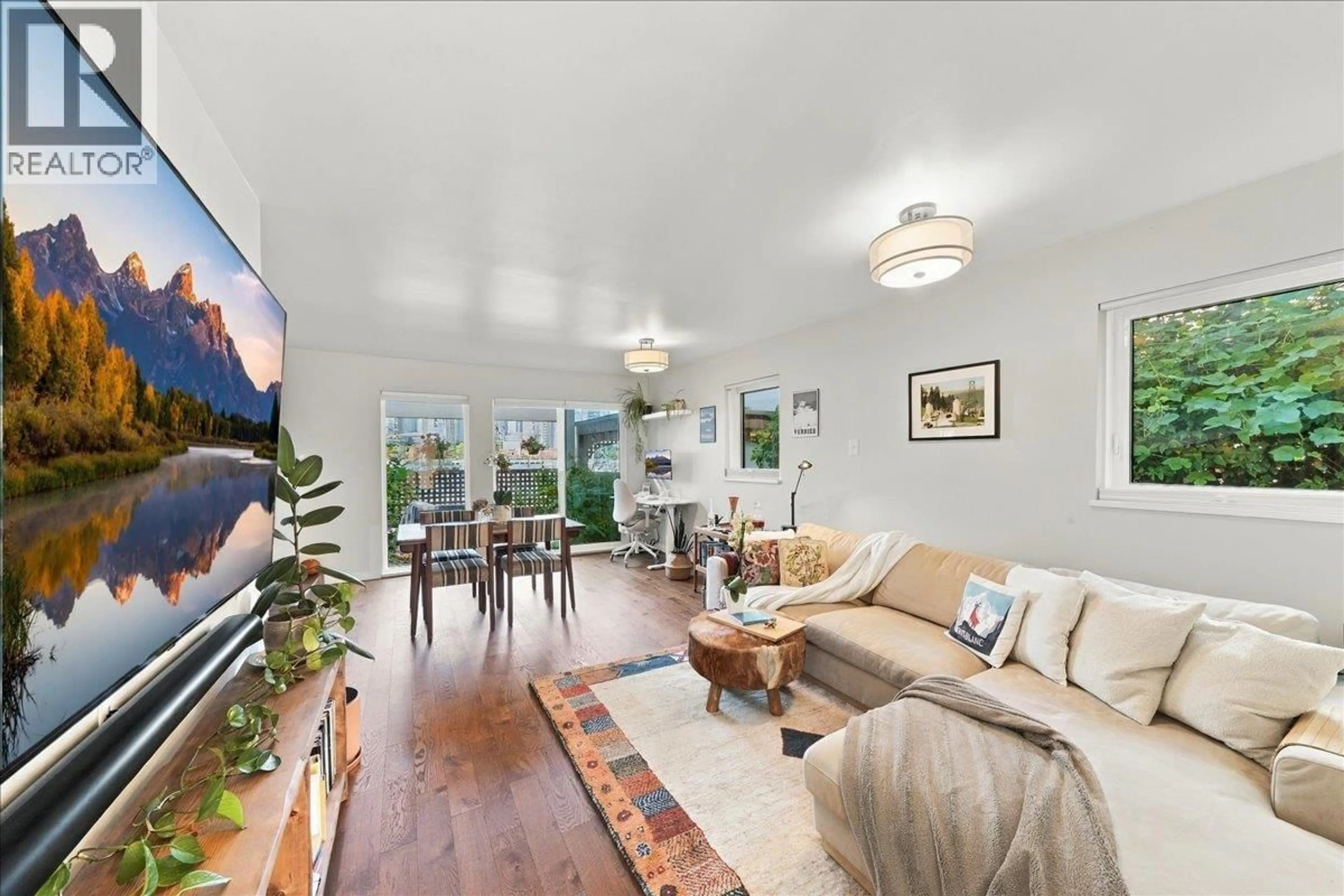 Living room with furniture, unknown for 1124 IRONWORK PASSAGE, Vancouver British Columbia V6H3R1