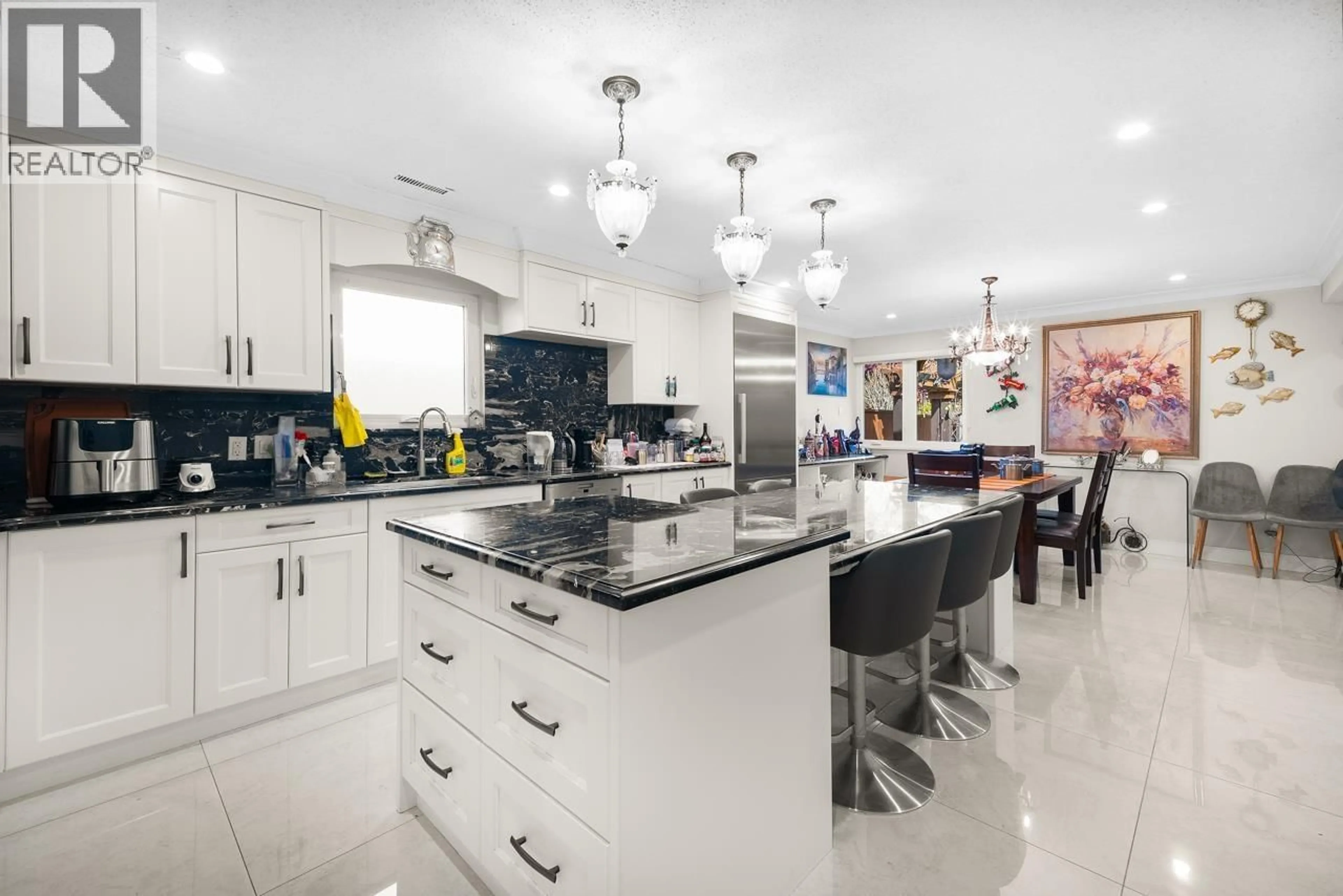 Contemporary kitchen, ceramic/tile floor for 3191 CHATHAM STREET, Richmond British Columbia V7E6B8