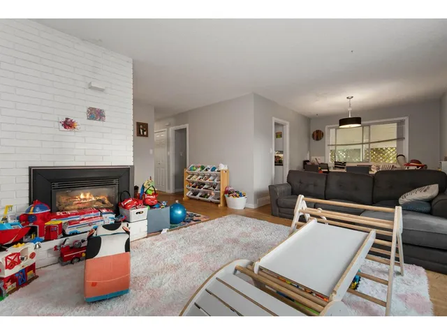 9542 YOUNG ROAD, Chilliwack 5