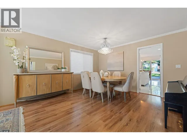 1154 HAROLD ROAD, North Vancouver 5