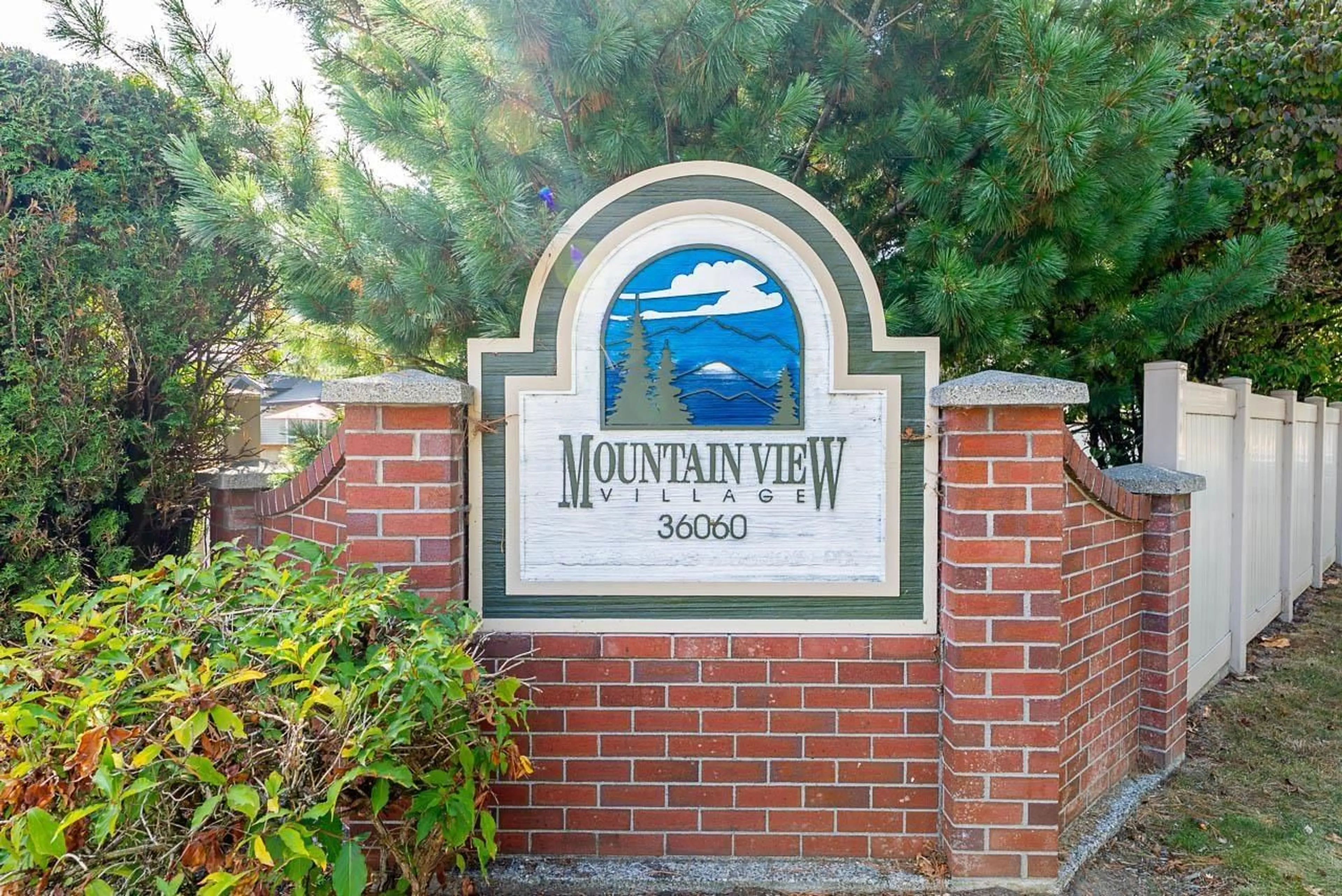 Indoor entryway for 9 - 36060 OLD YALE ROAD, Abbotsford British Columbia V3G2E9