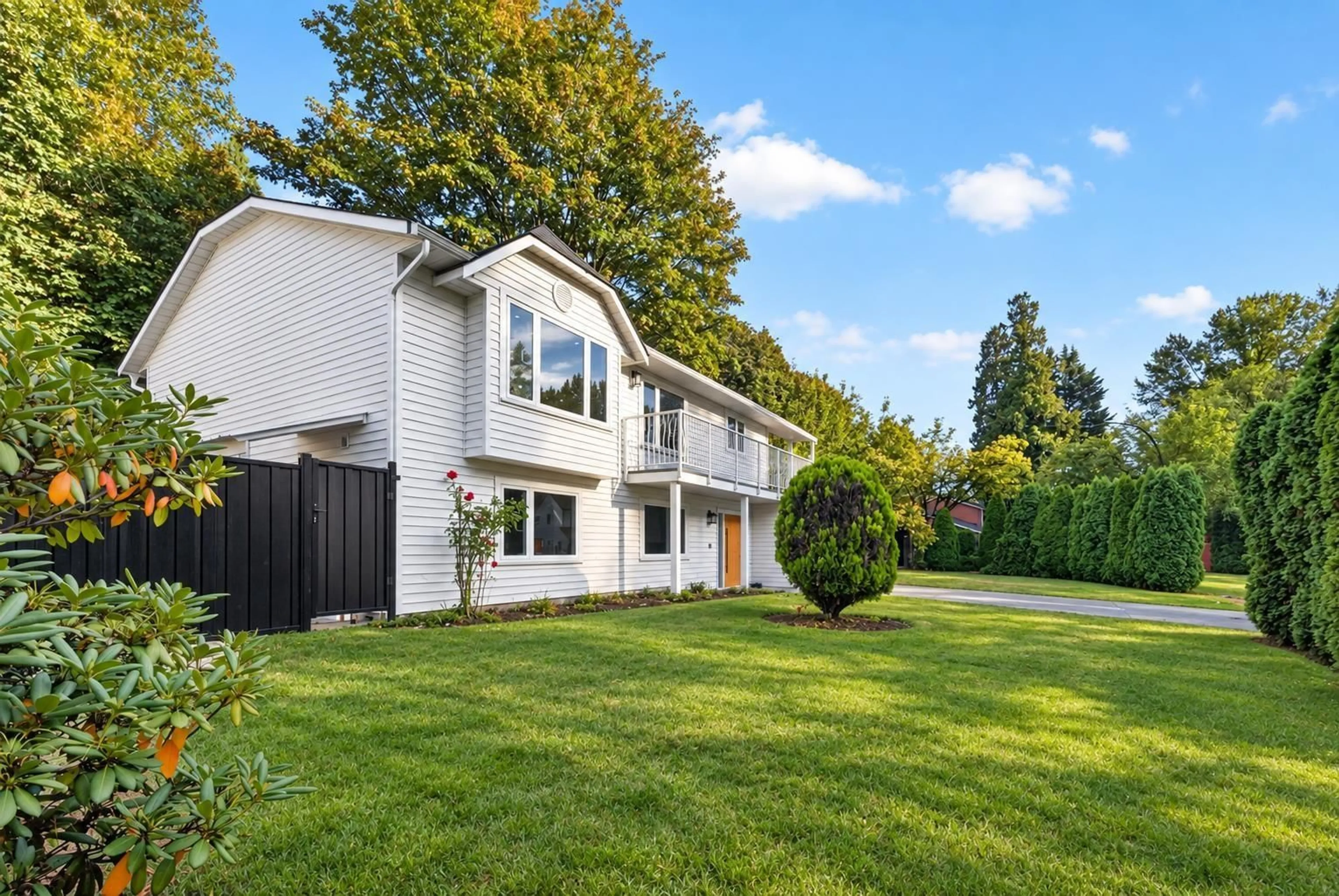 Unknown for 10238 SHEAVES COURT, Delta British Columbia V4C8C9