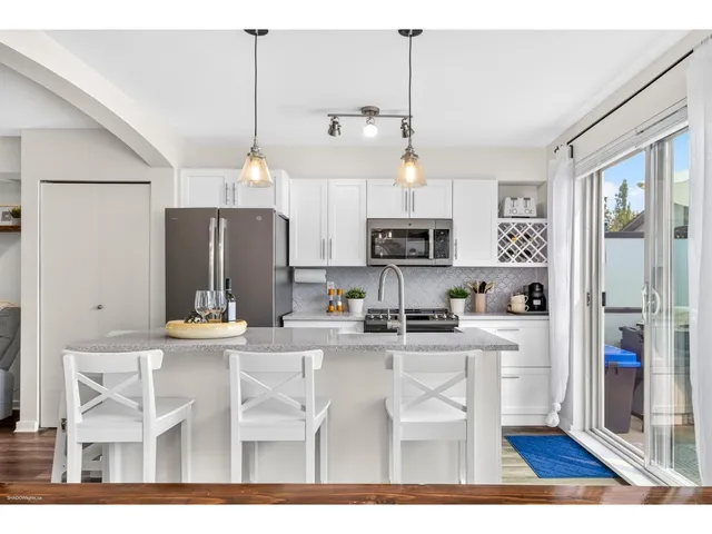 145 - 6671 121 STREET, Surrey 3