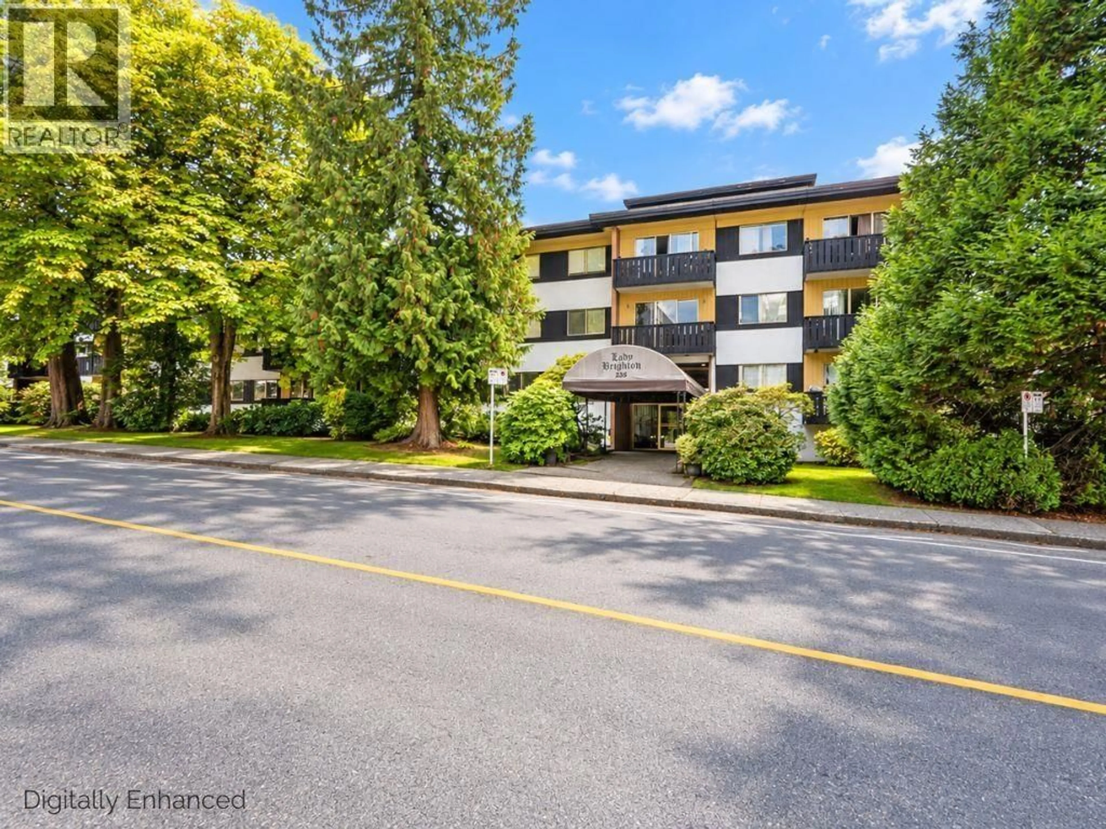 Unknown for 106 - 235 13TH STREET, North Vancouver British Columbia V7L2L6