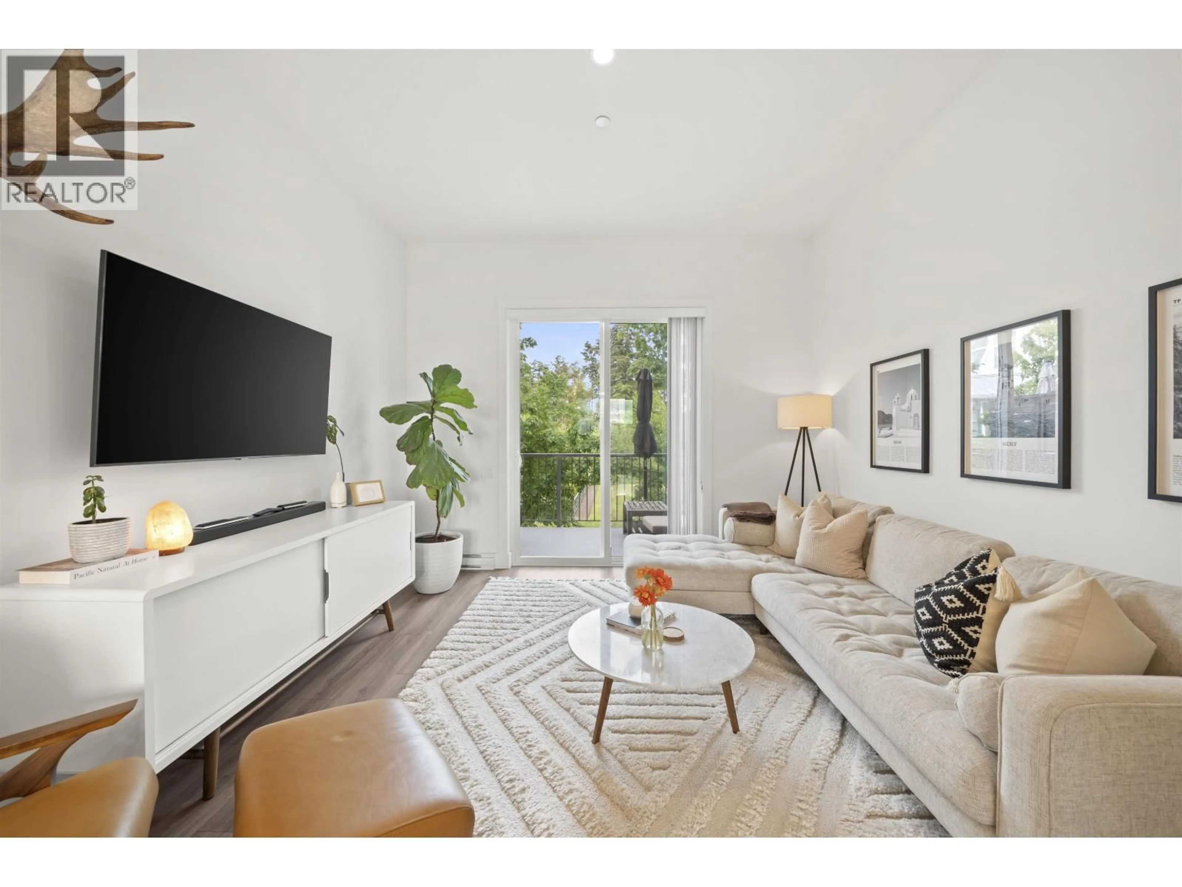 Living room with furniture, unknown for 46 - 4656 ORCA WAY, Tsawwassen British Columbia V4M4G4