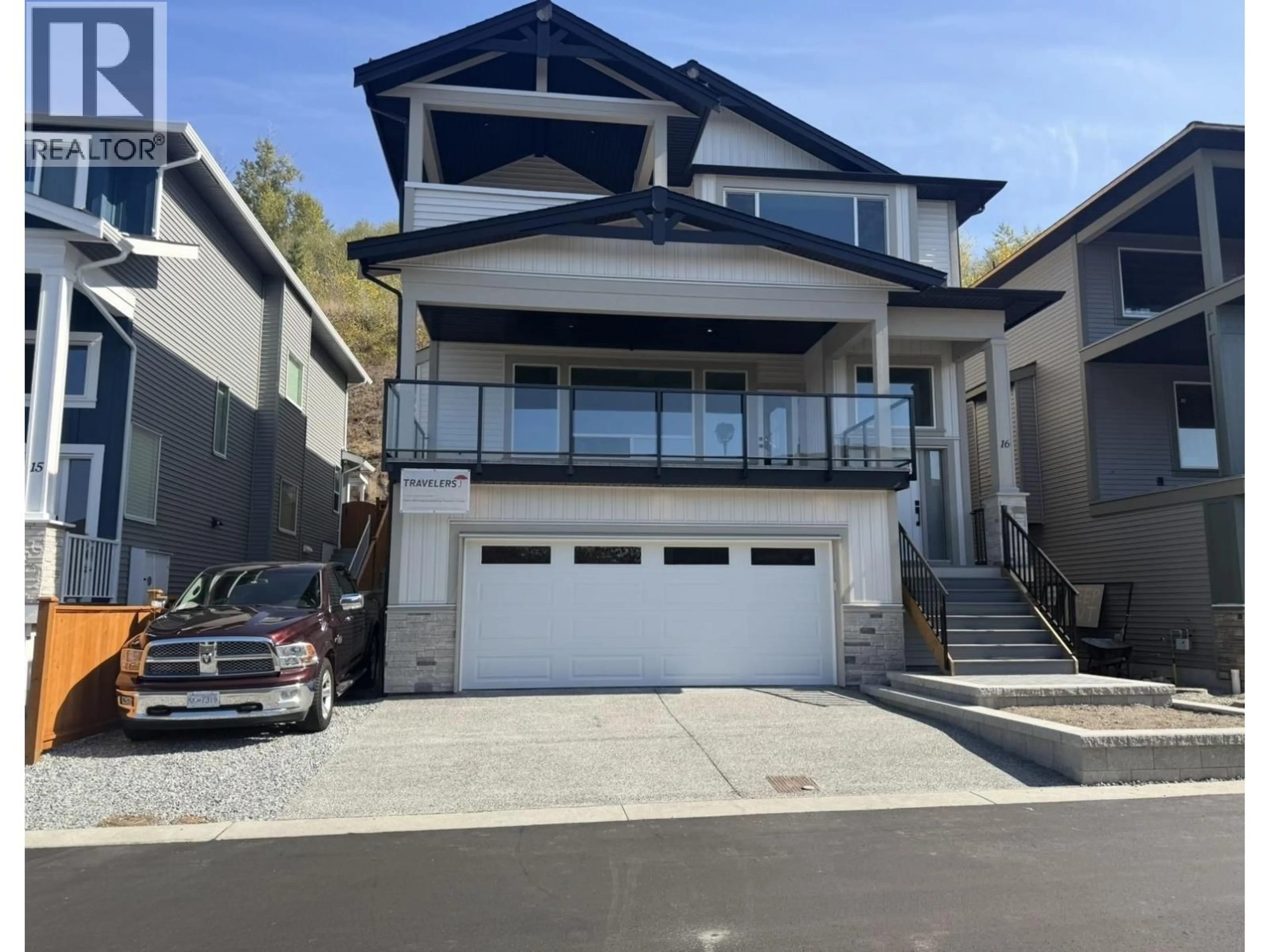 Home with vinyl exterior material, street for 16 - 24850 106 AVENUE, Maple Ridge British Columbia V2W0K4