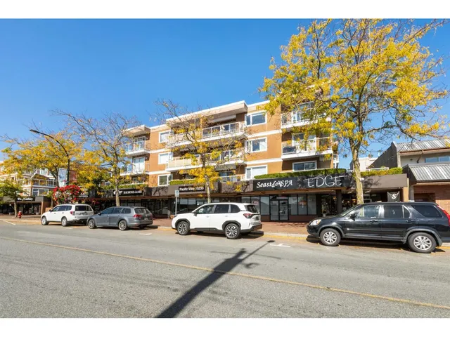 306 - 15233 PACIFIC AVENUE, White Rock 3