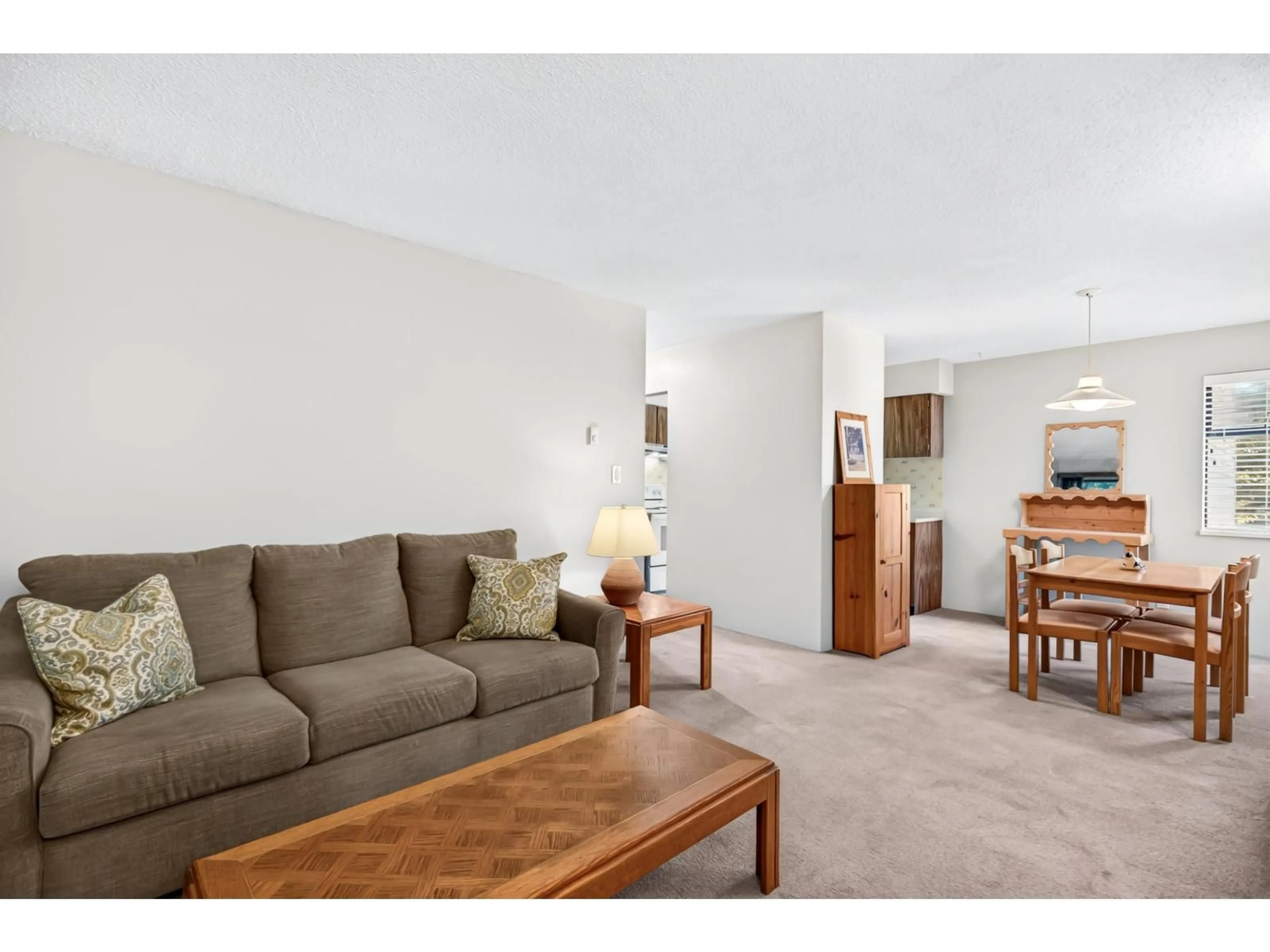 Living room with furniture, unknown for 315 - 10530 154 STREET, Surrey British Columbia V3R8A2