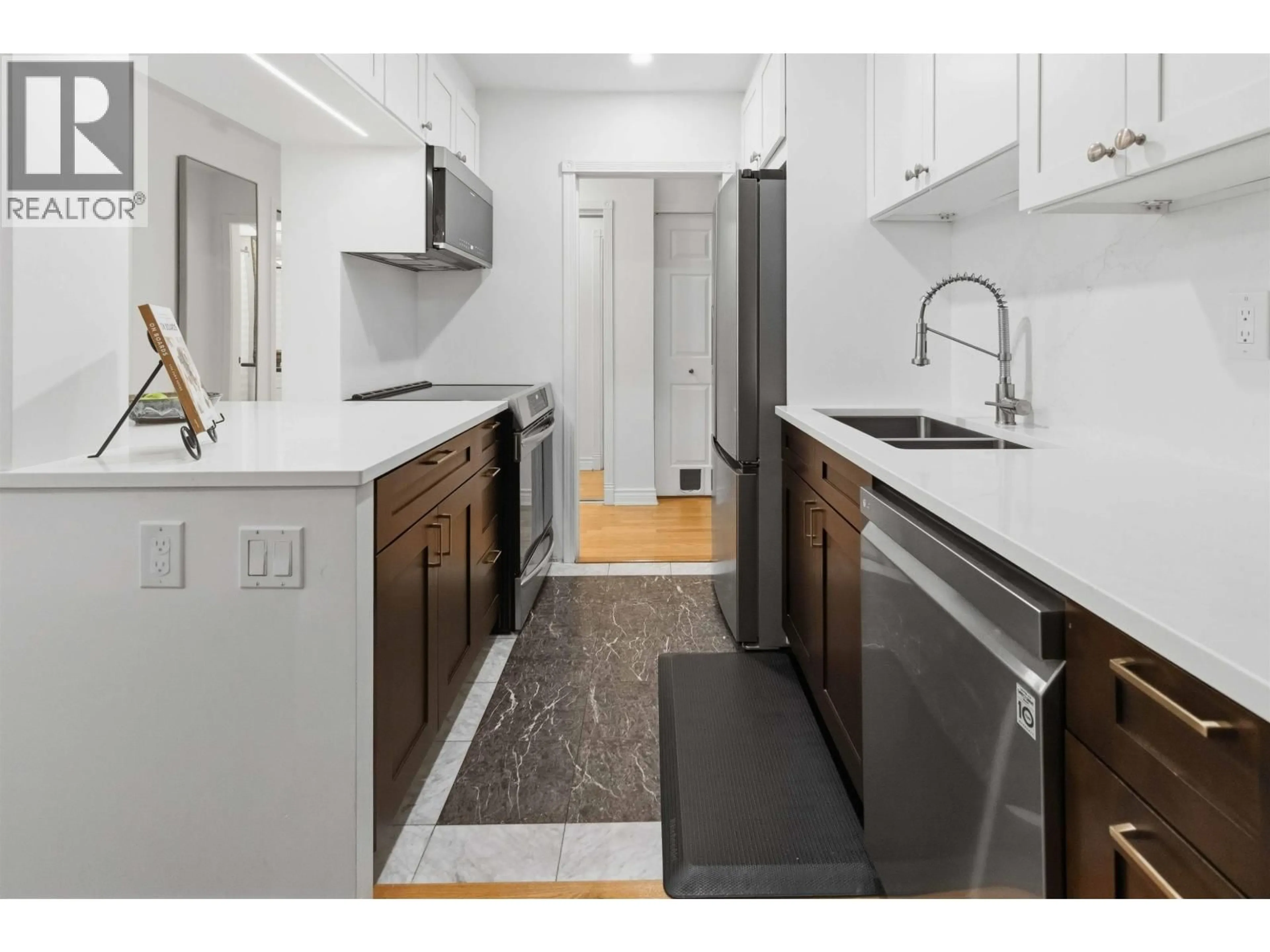 Standard kitchen, unknown for 208 - 1422 3RD AVENUE, Vancouver British Columbia V5N5R5