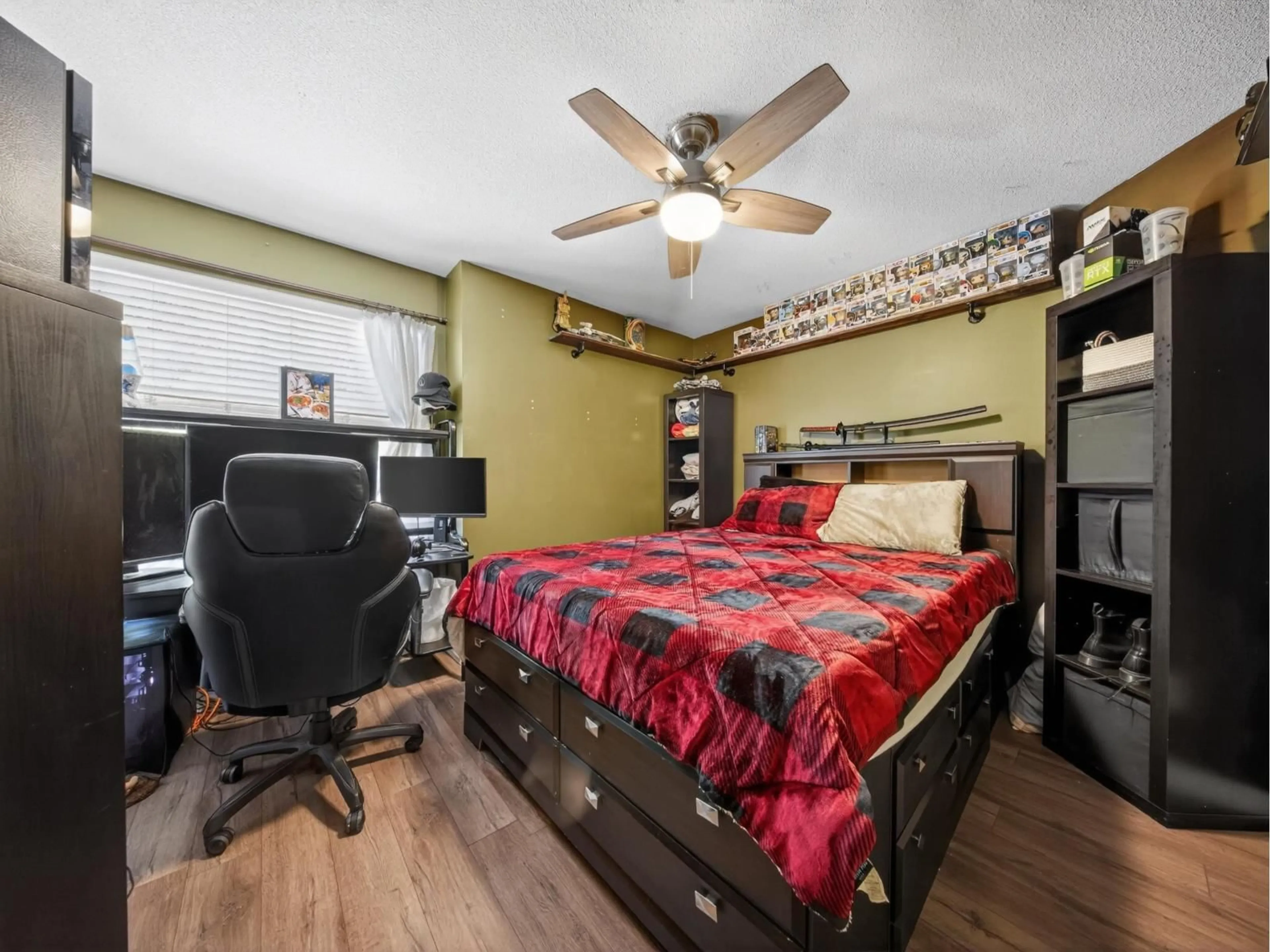 Unknown for 512 - 13900 HYLAND ROAD, Surrey British Columbia V3W2C3