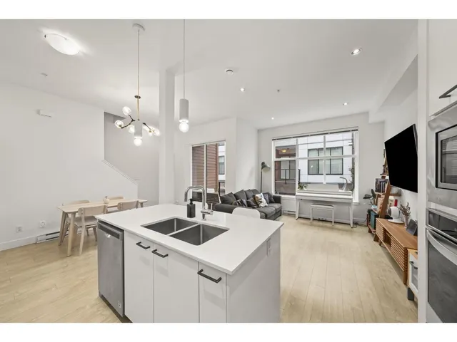 27 - 20849 78B AVENUE, Langley 3