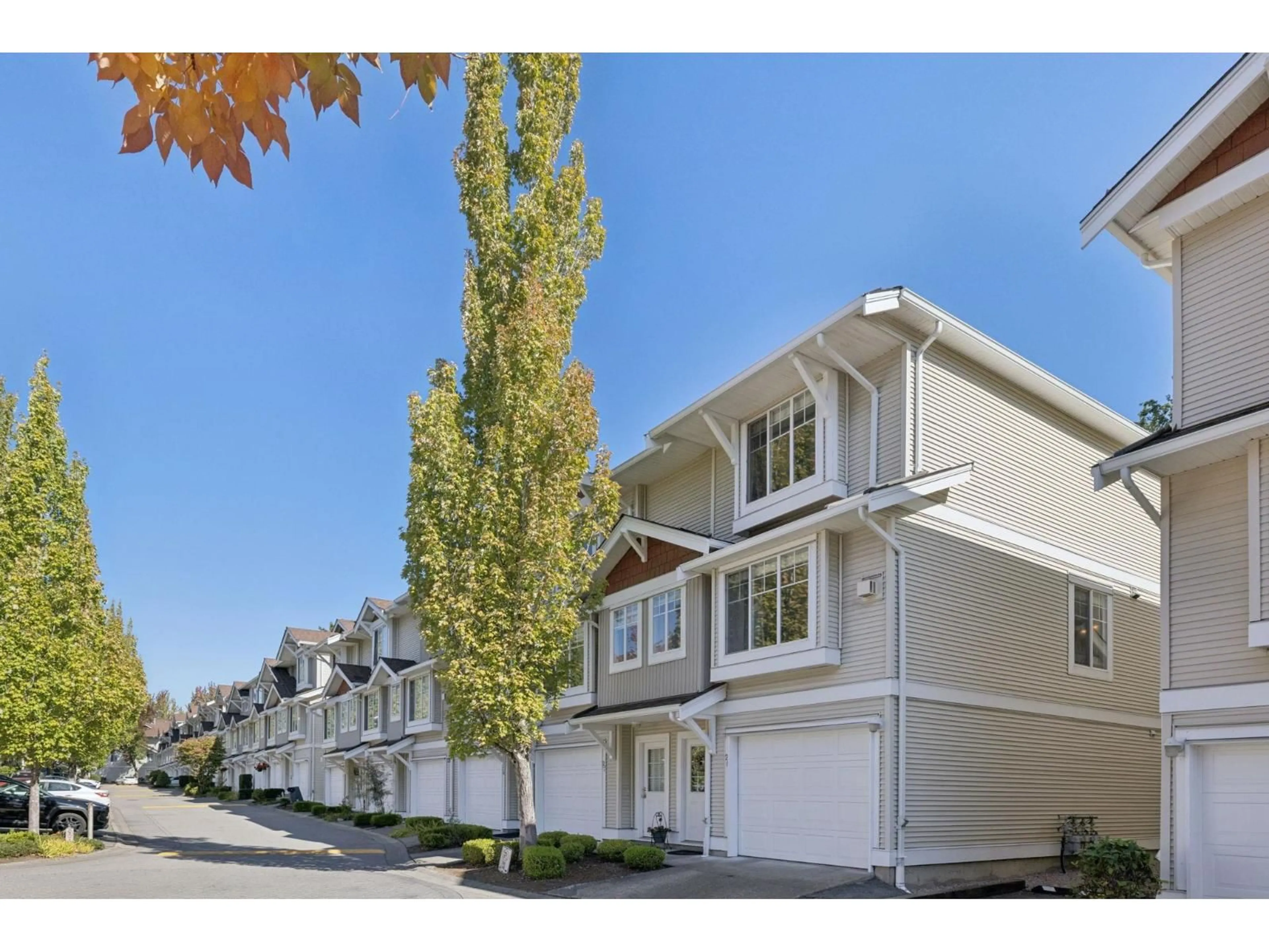 Unknown for 28 - 12110 75A AVENUE, Surrey British Columbia V3W1M1